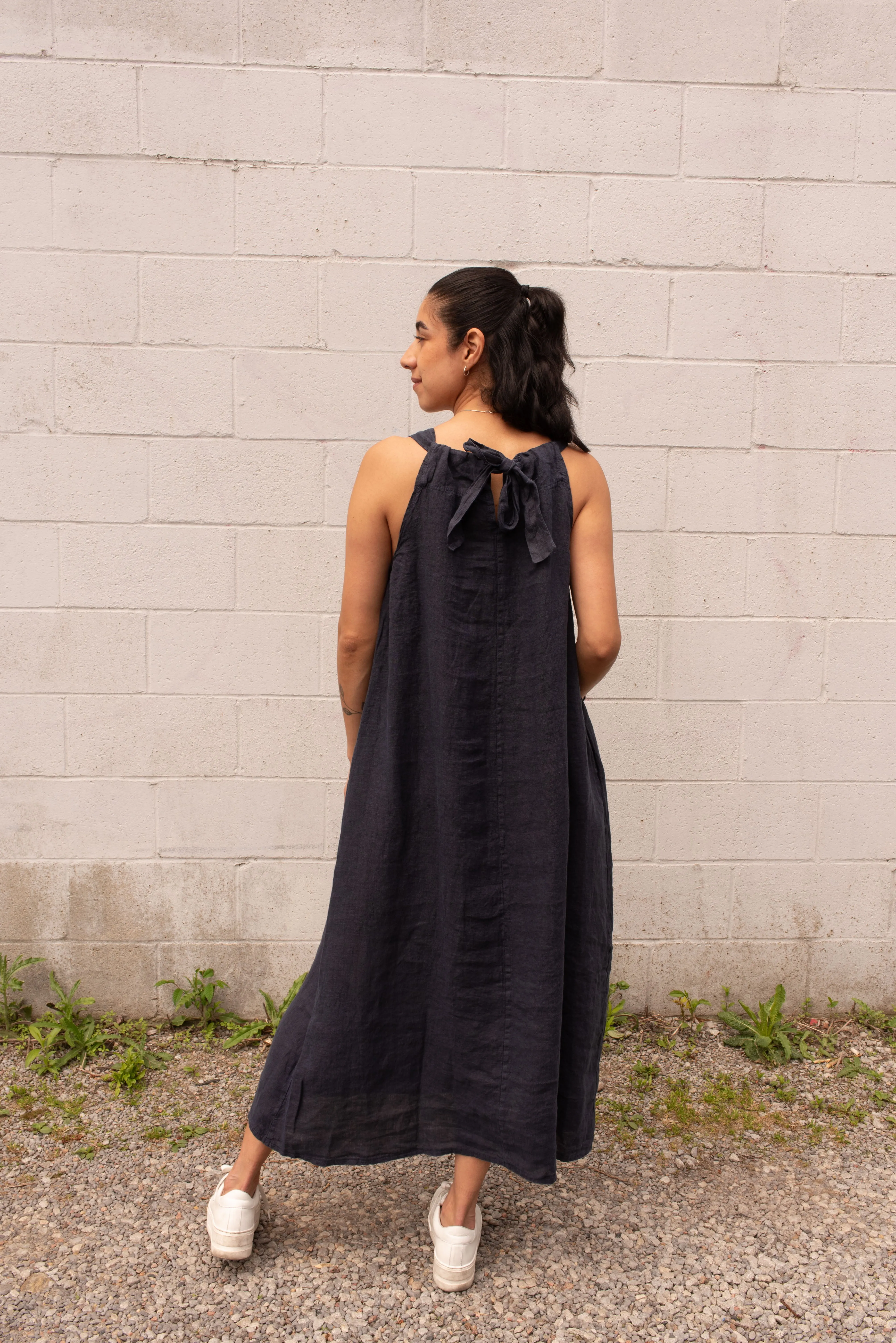 BACK TIE LINEN DRESS