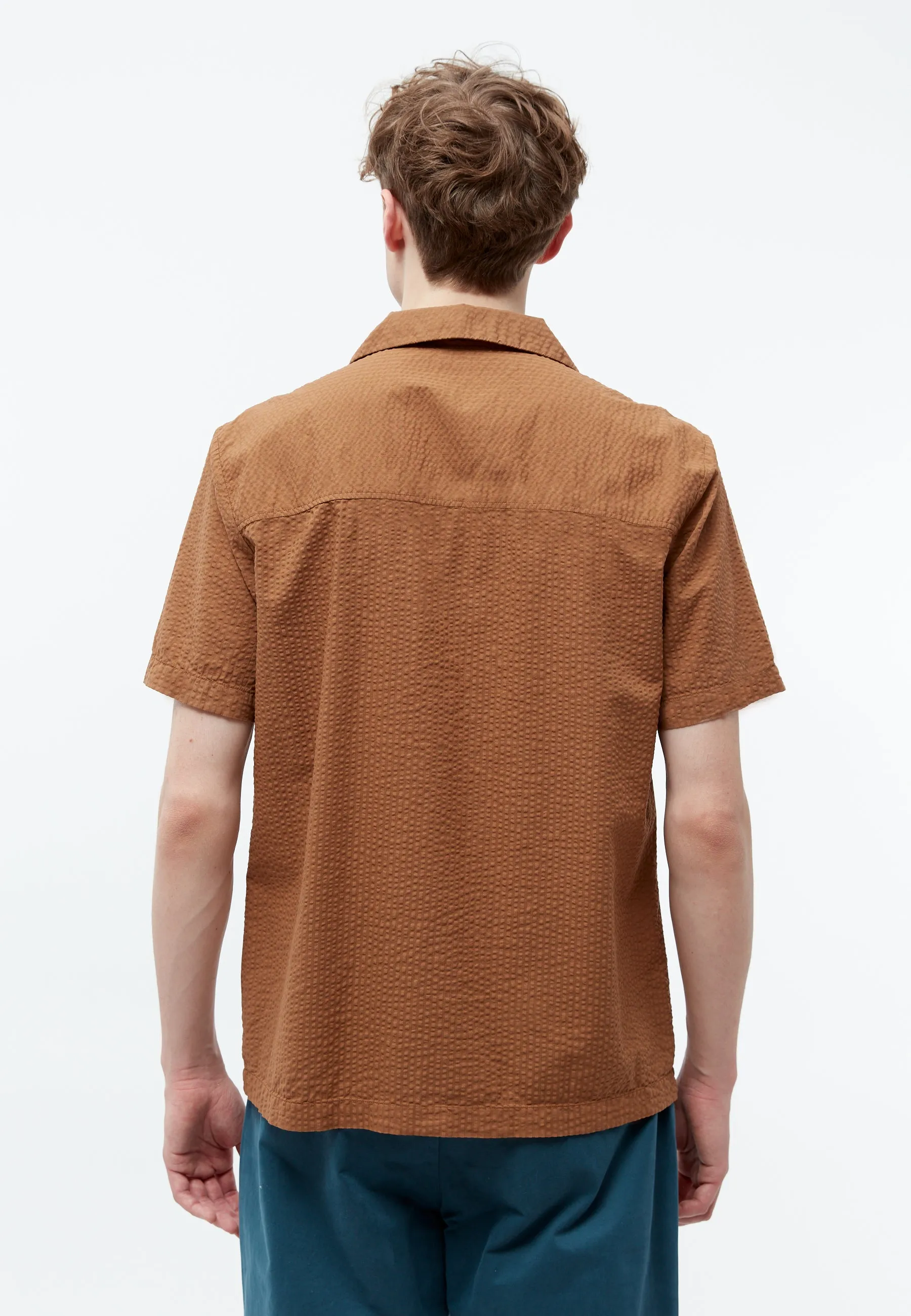 Bowling-Shirt GBBARIK out of Seersucker organic cotton Givn Berlin