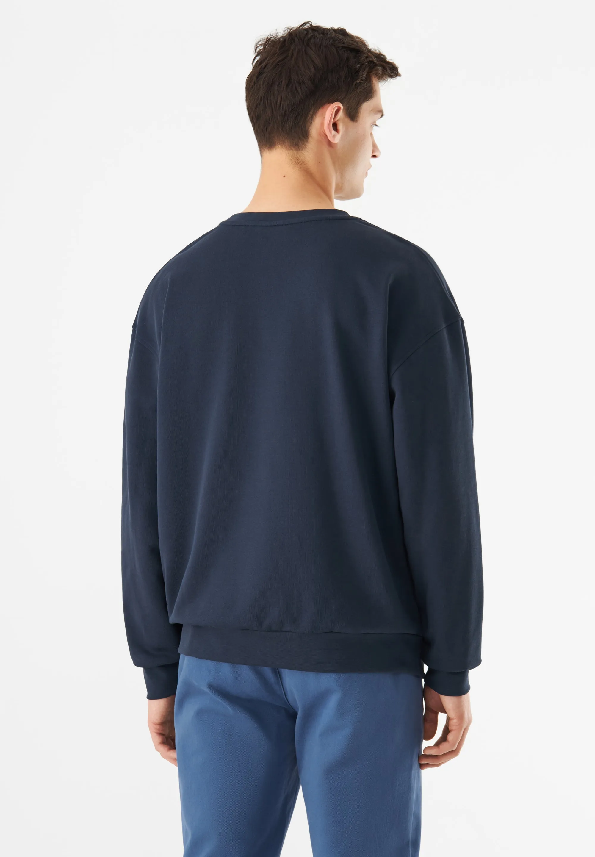 CEDRICO (Rose) Relaxed Fit Sweater Made From Organic Cotton - Midnight Blue Givn Berlin