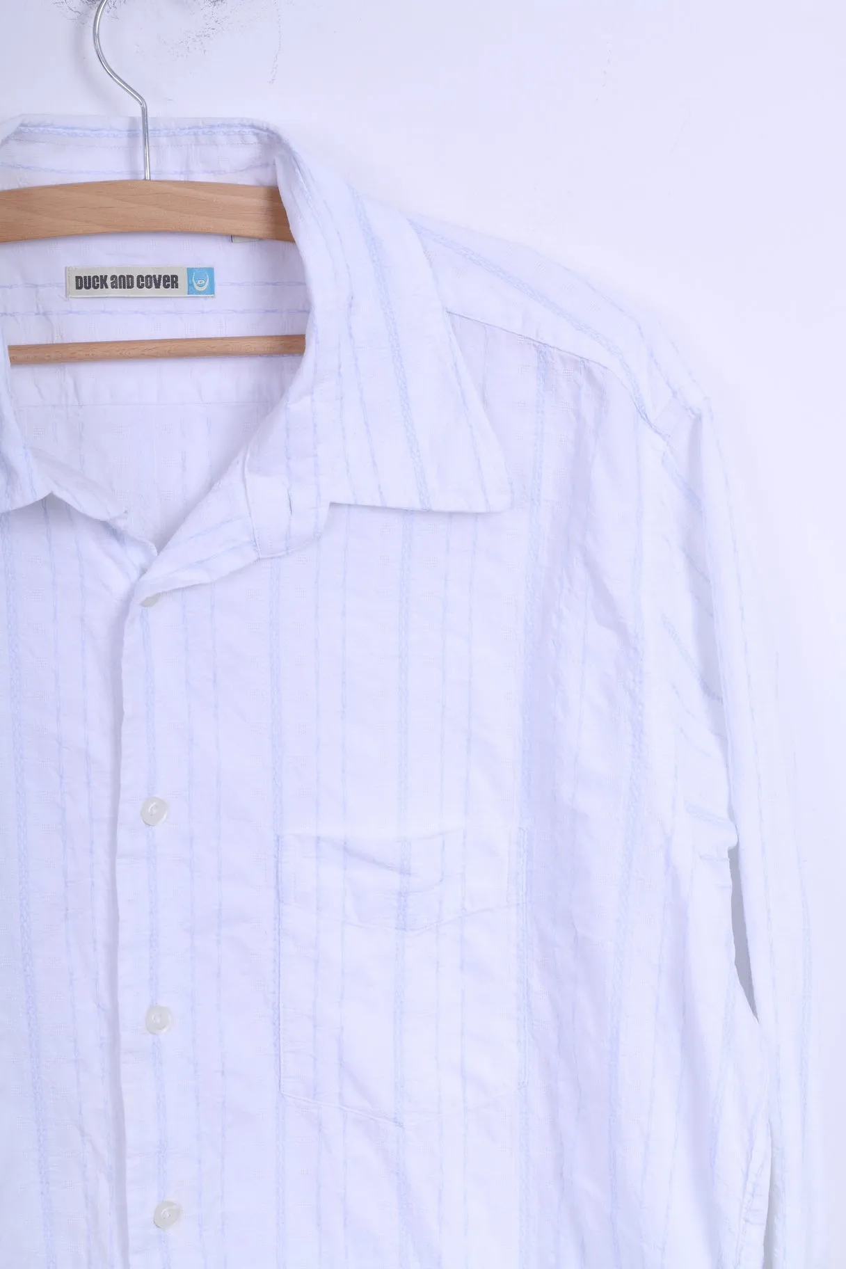 Duck And Cover Mens XL (M) Casual Shirt White Blue Striped Cotton Long Sleeve