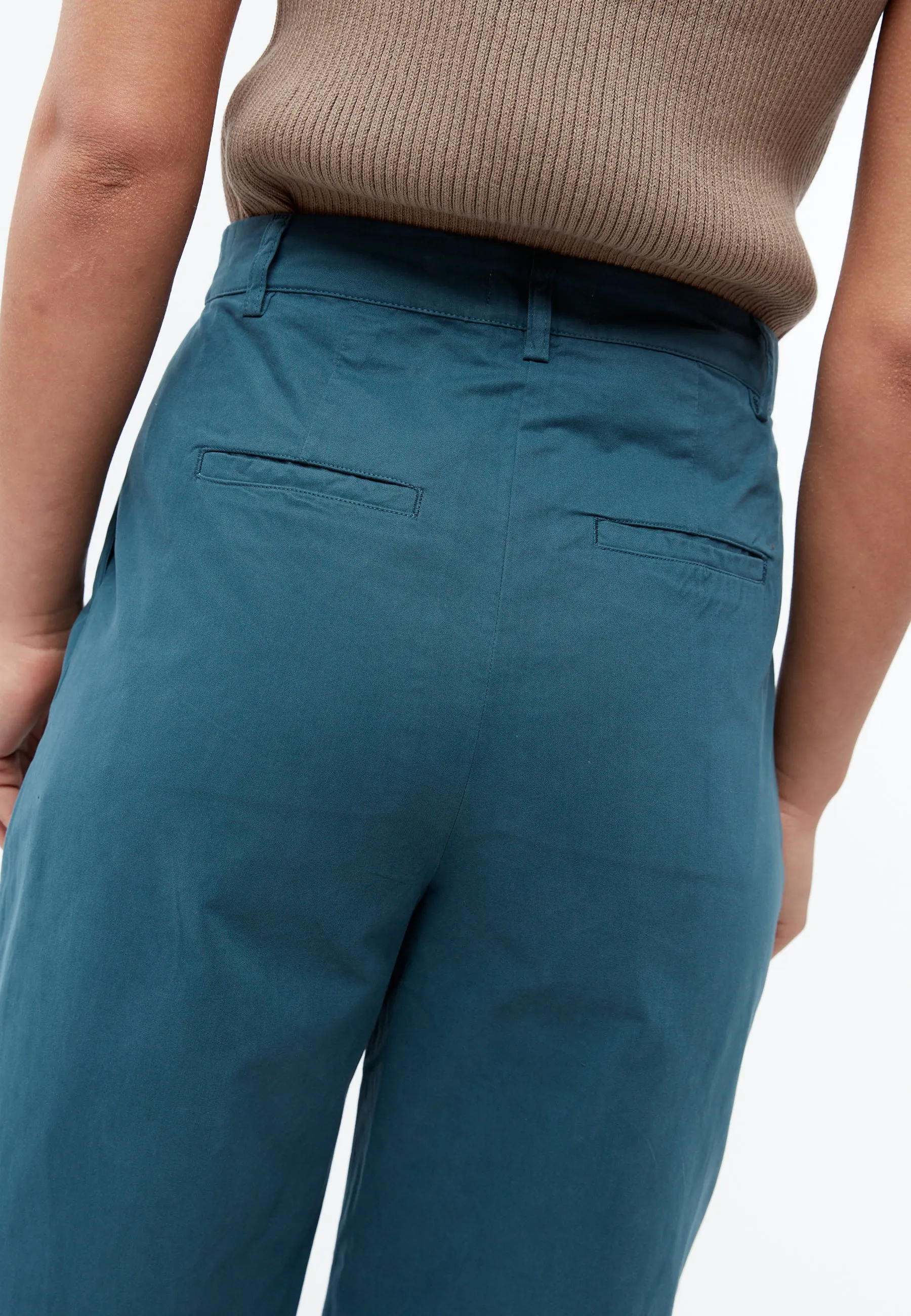 Elegant trousers GBLIZZY out of organic cotton twill Givn Berlin