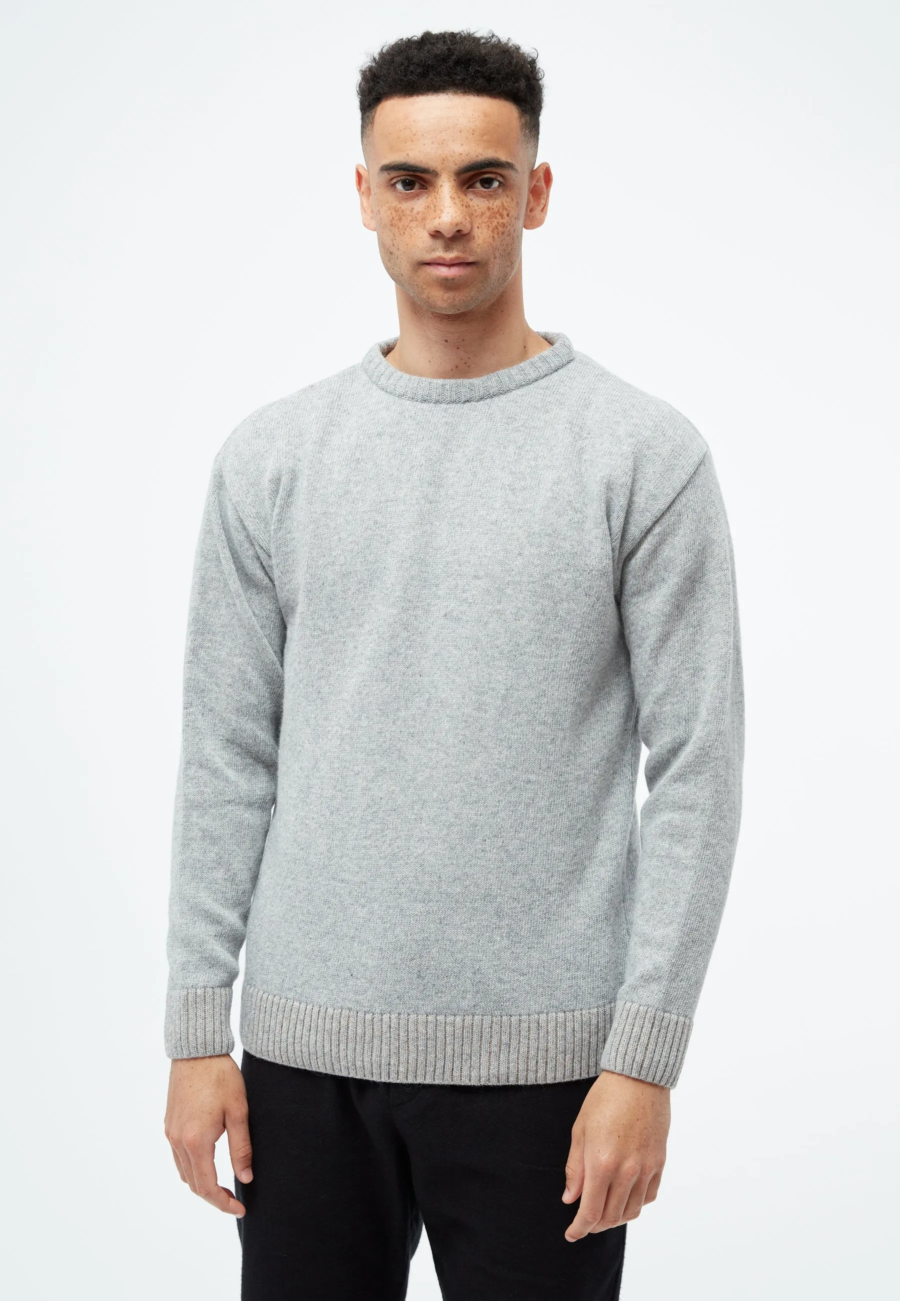 ETHAN knitted sweater made from recycled wool - Light Grey Givn Berlin