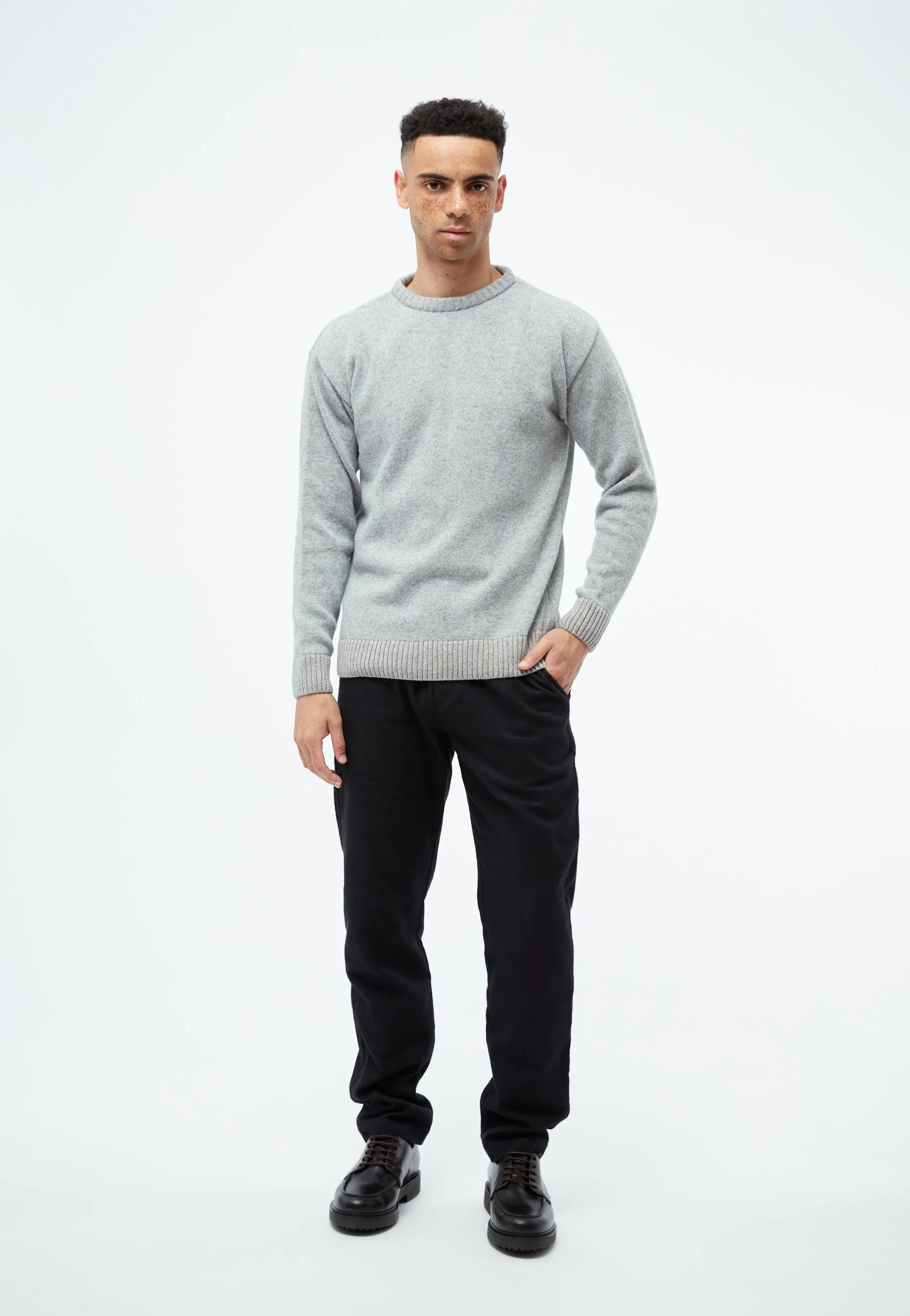 ETHAN knitted sweater made from recycled wool - Light Grey Givn Berlin
