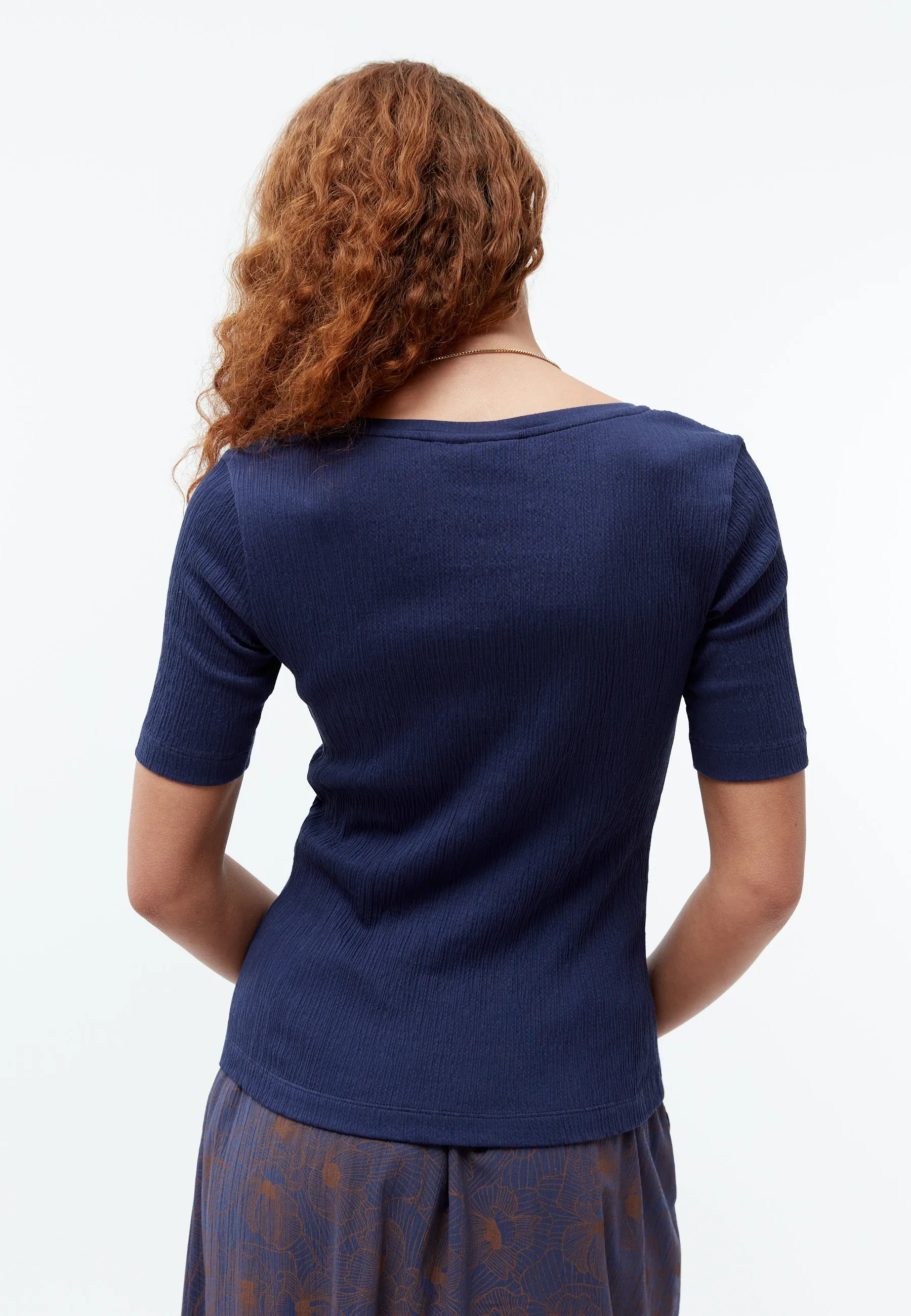 GBANAIS top in smocked organic cotton jersey - Nightshade Blue (Rib) Givn Berlin