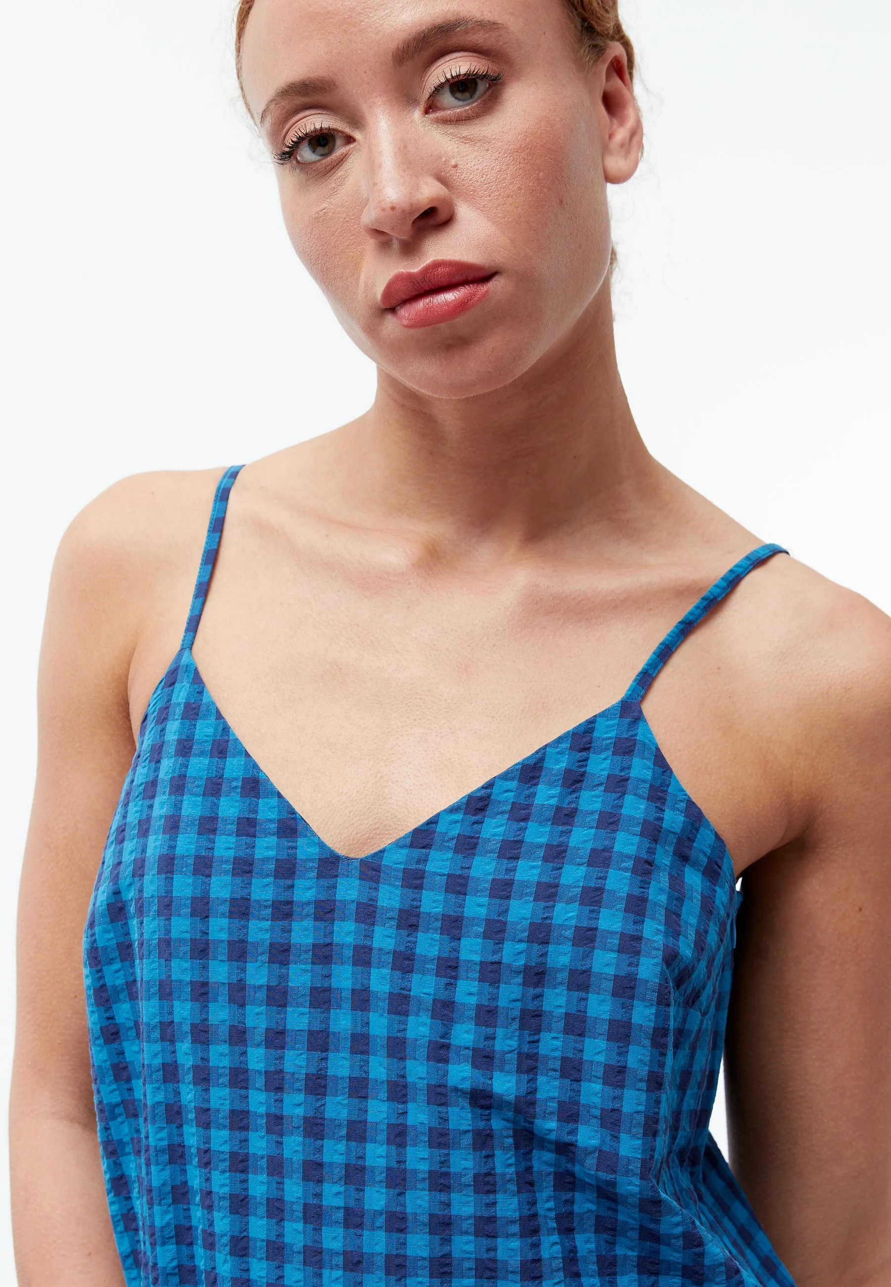 GBBRITNEY strap dress made of organic cotton seersucker - Gentle Blue / Nightshade Blue (Structure) Givn Berlin