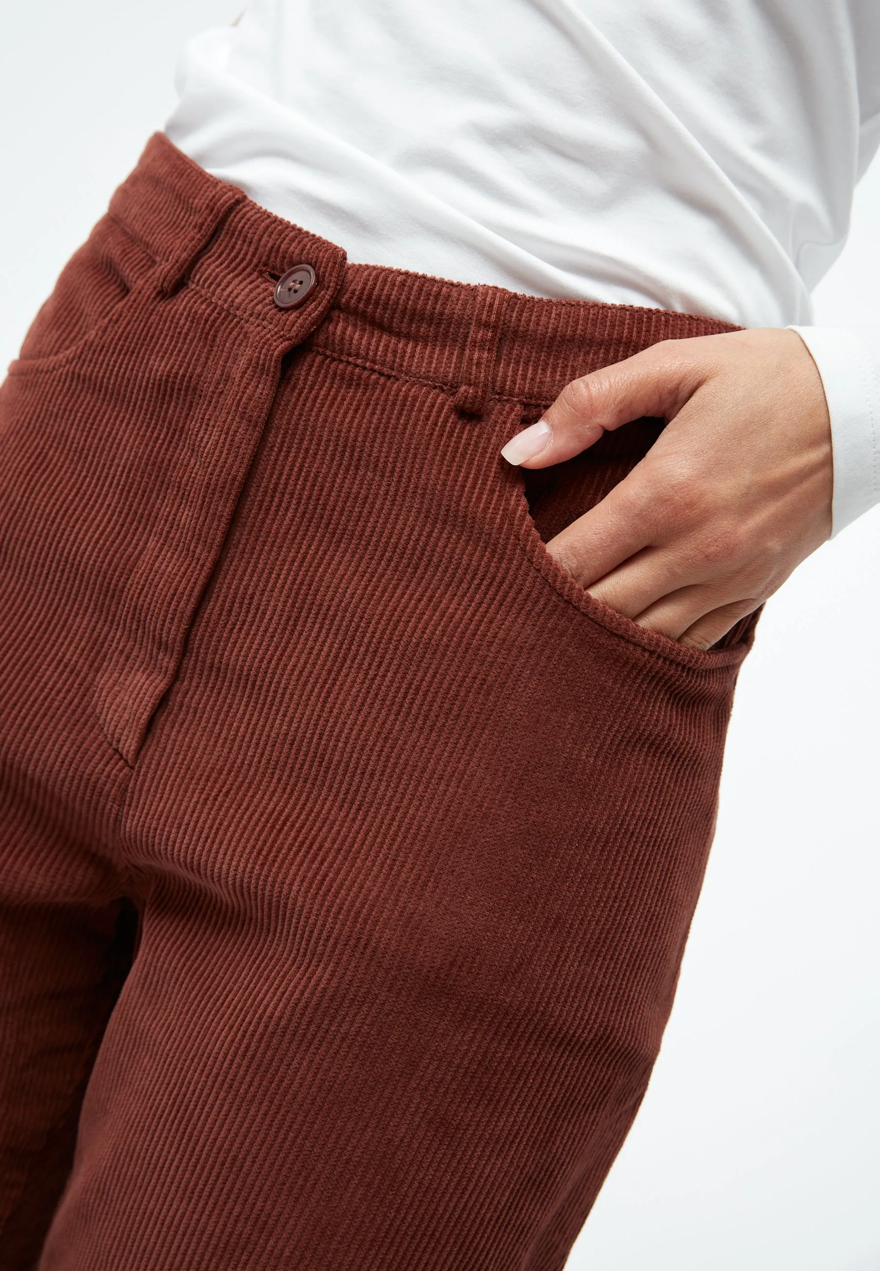 GBCLAIRE corduroy pants made from organic cotton - Intense Rust (corduroy) Givn Berlin