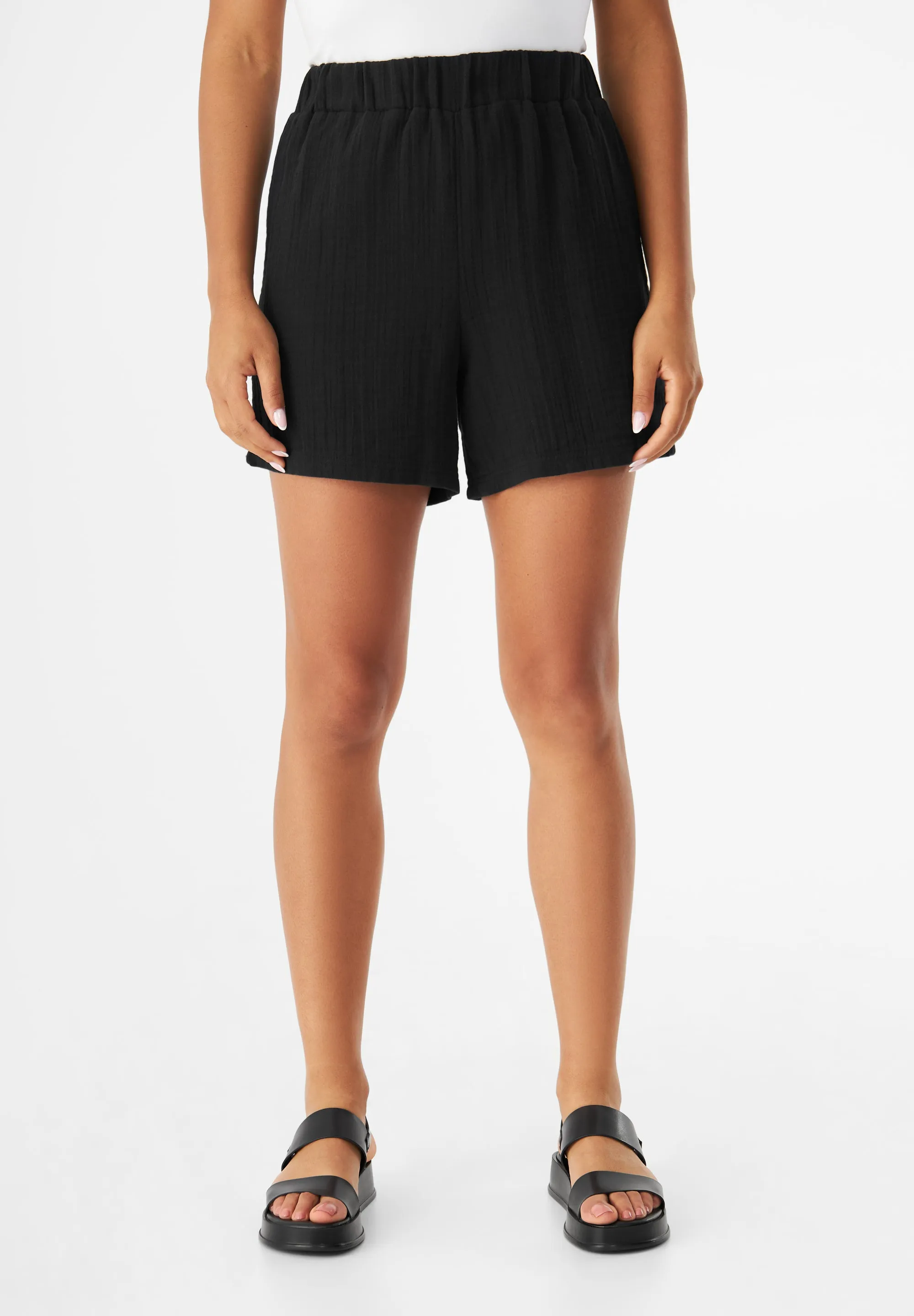 GBCLEO organic cotton muslin shorts with elastic waistband - Black (muslin) Givn Berlin
