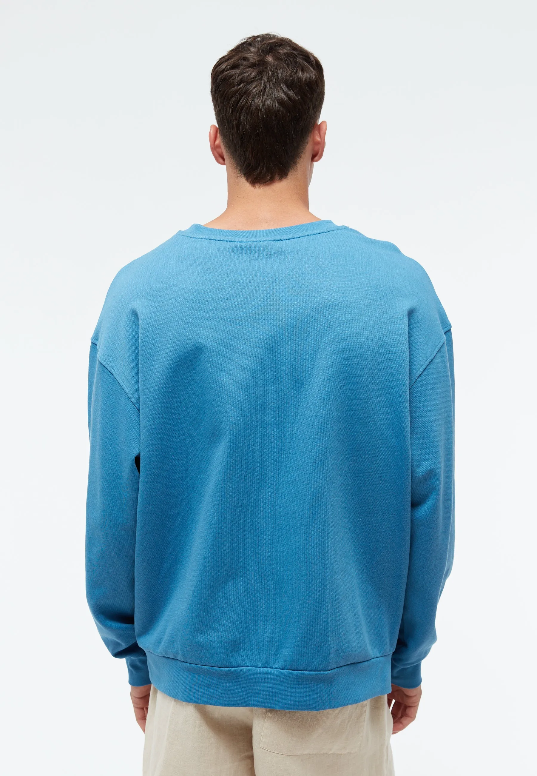 GBCLINT oversize sweater made from organic cotton - Gentle Blue Givn Berlin