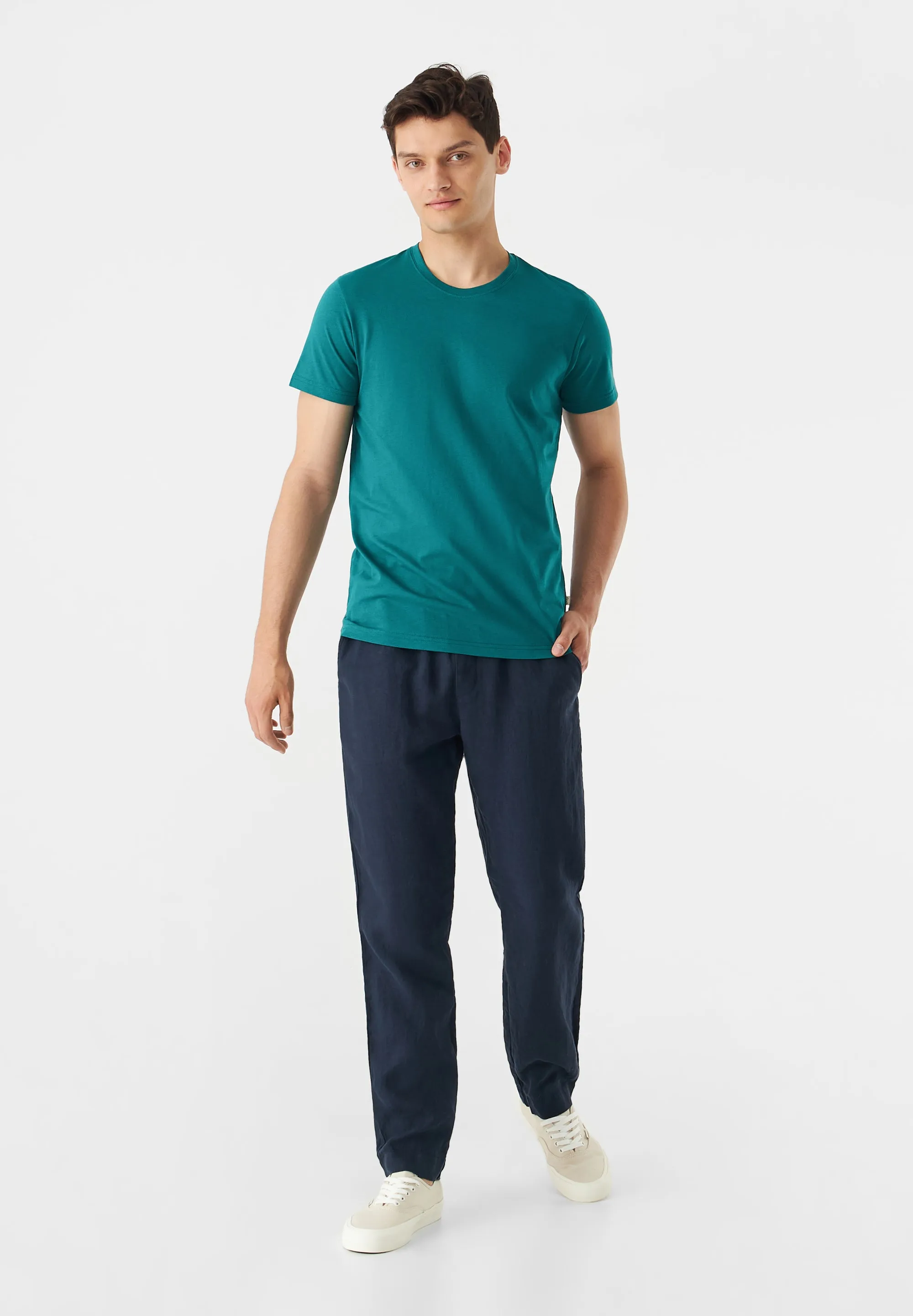 GBCOLBY T-shirt Made From Organic Cotton - Malachite Green Givn Berlin