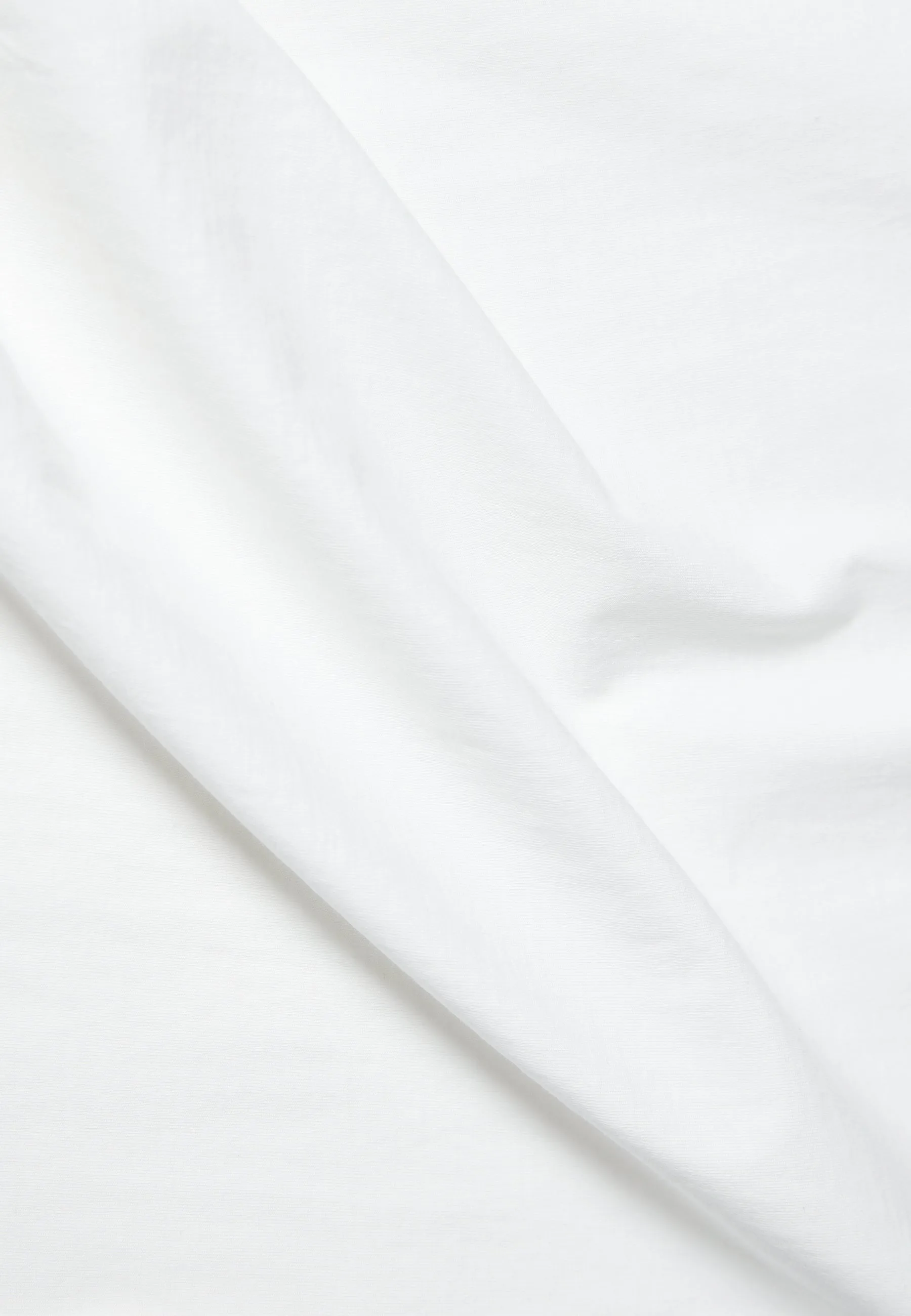GBCOLBY T-shirt Made From Organic Cotton - White Givn Berlin