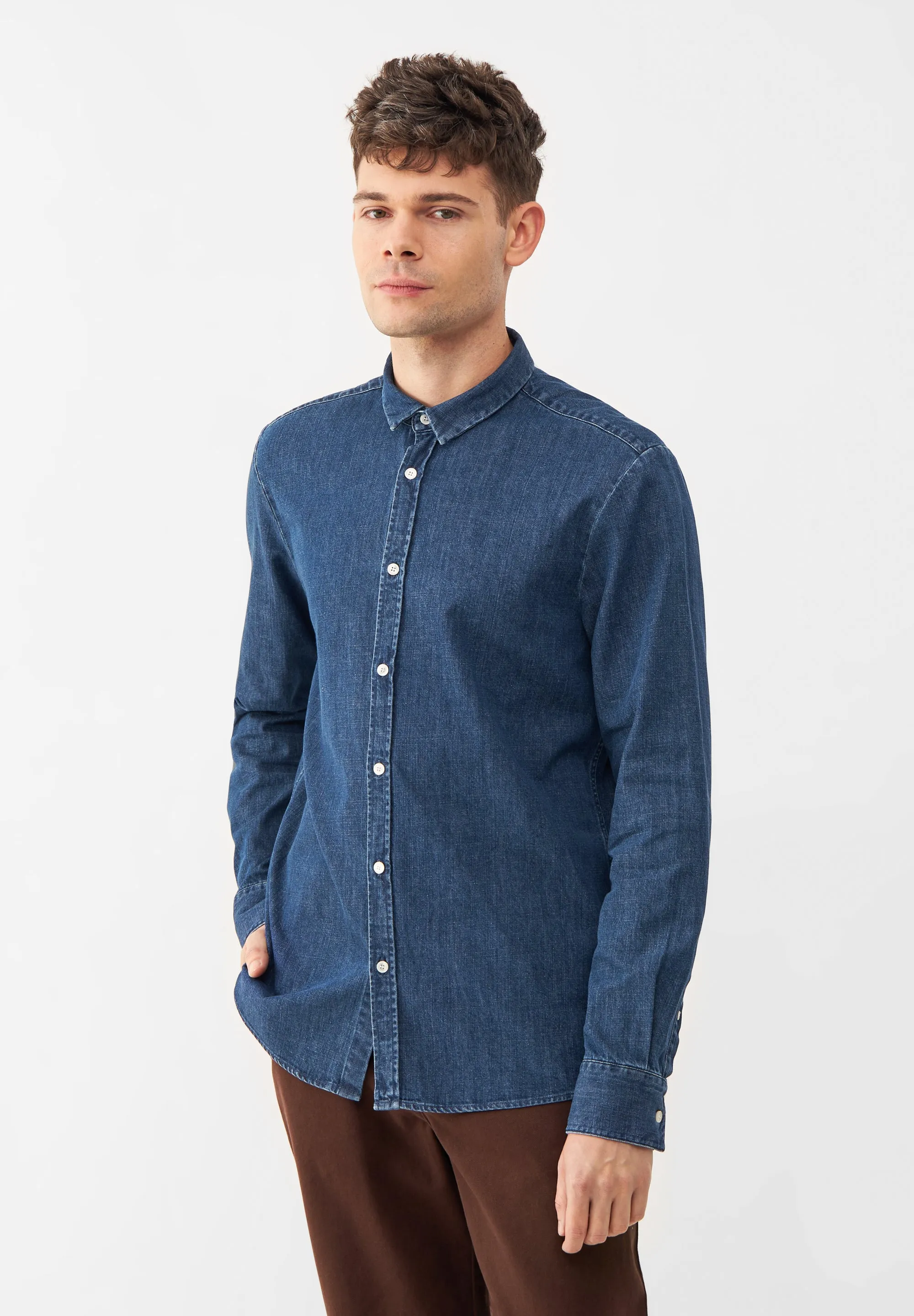 GBDEVIS Denim Shirt Made From Organic Cotton - Dark Blue (Denim) Givn Berlin