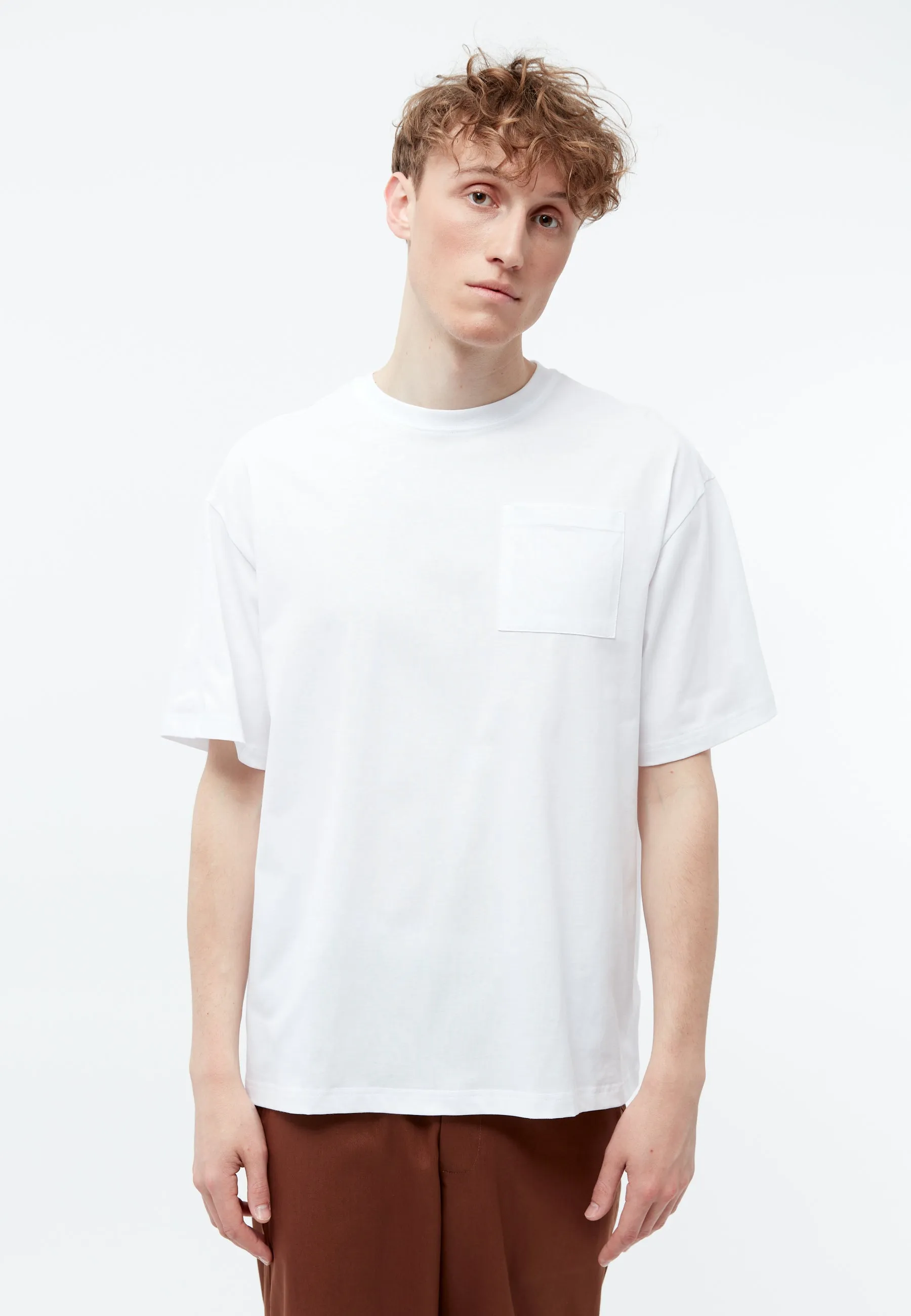 GBEVAN oversize T-shirt made from organic cotton - White Givn Berlin