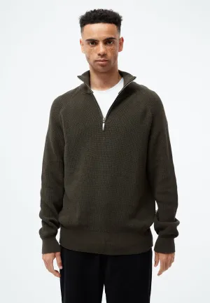GBFINNEGAN relaxed fit troyer made from organic cotton - Dark Olive Givn Berlin