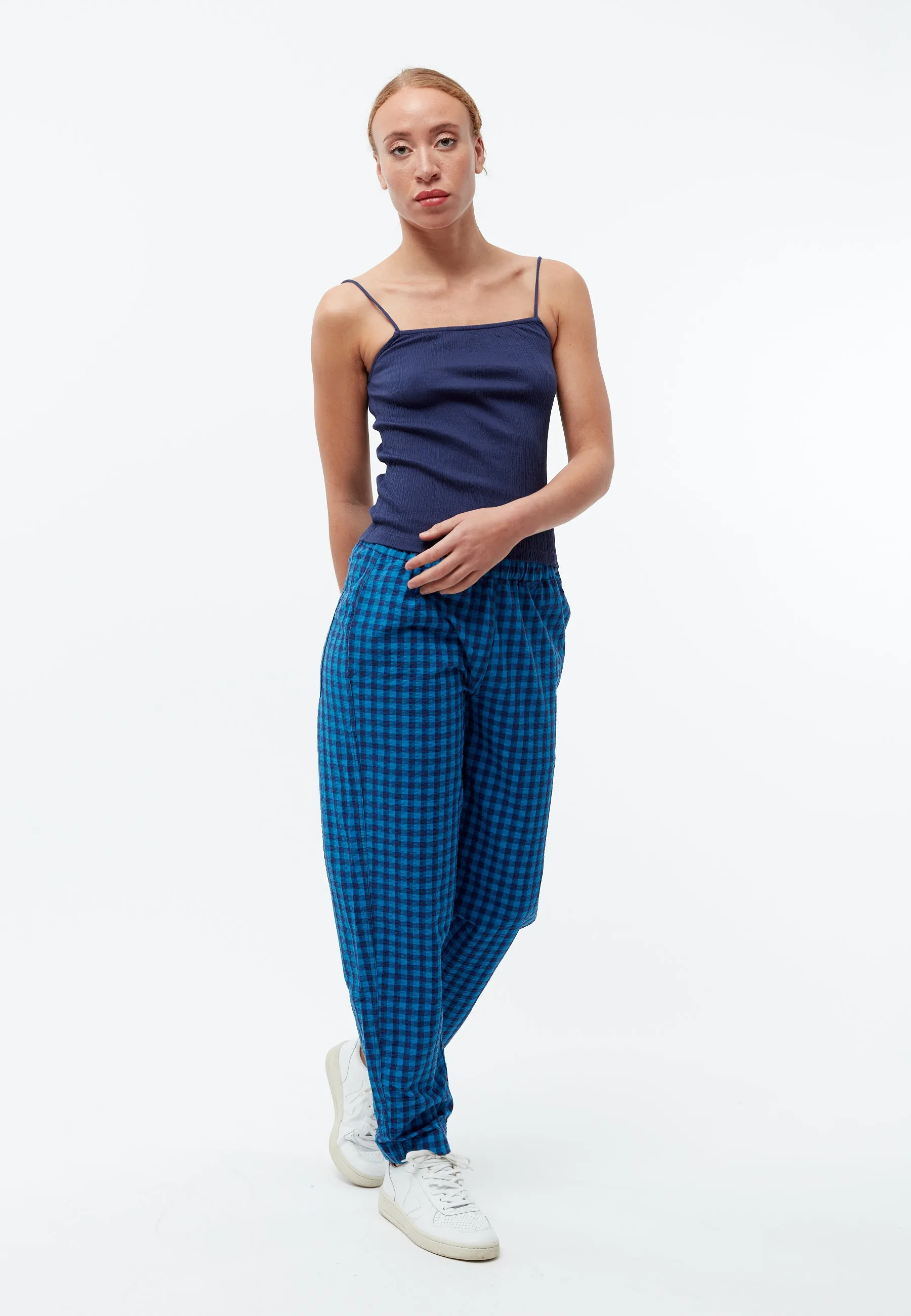 GBJEANETTE top in smocked organic cotton jersey with spaghetti straps - Nightshade Blue (Rib) Givn Berlin
