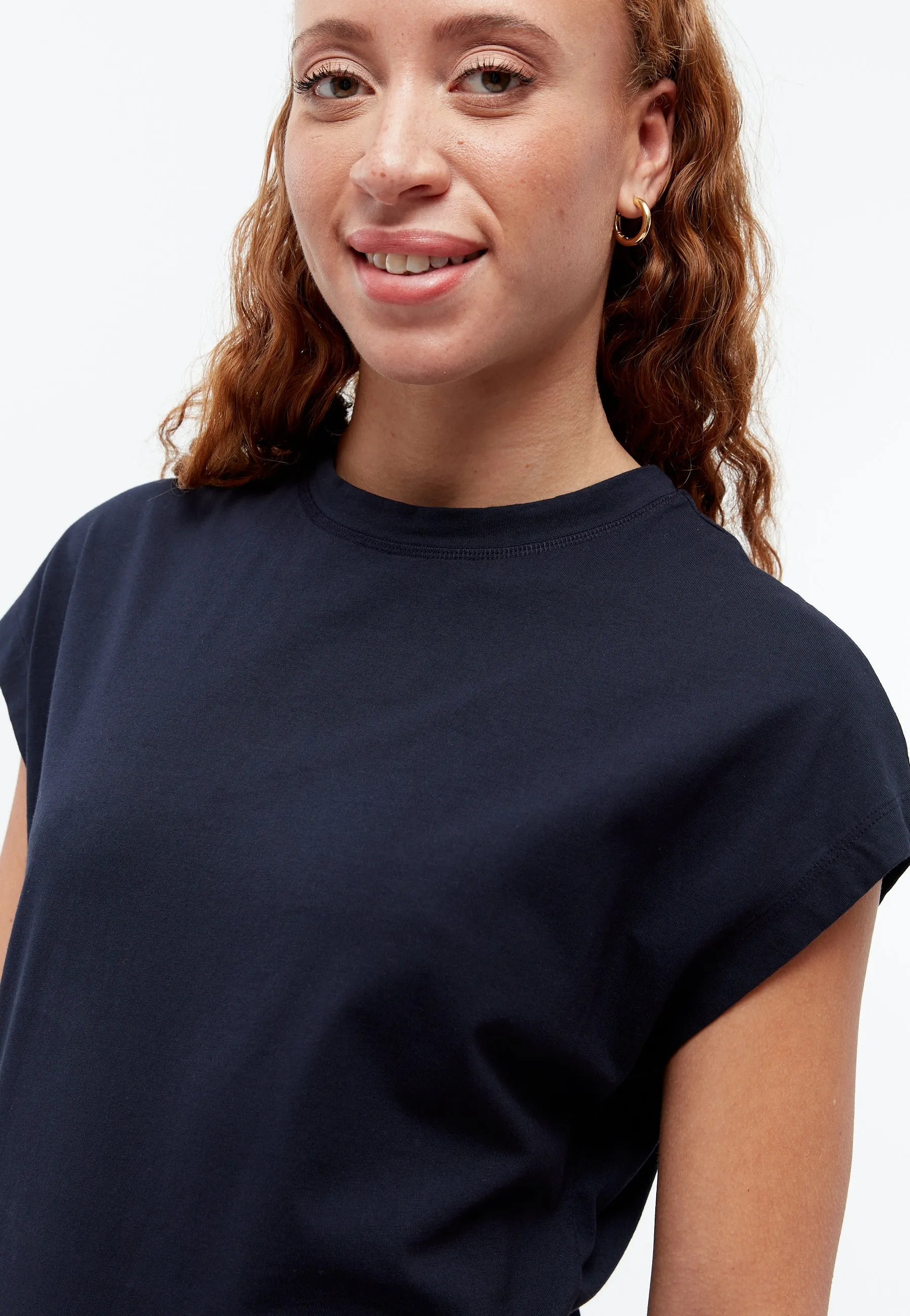 GBLAILA T-shirt made from organic cotton - Midnight Blue Givn Berlin