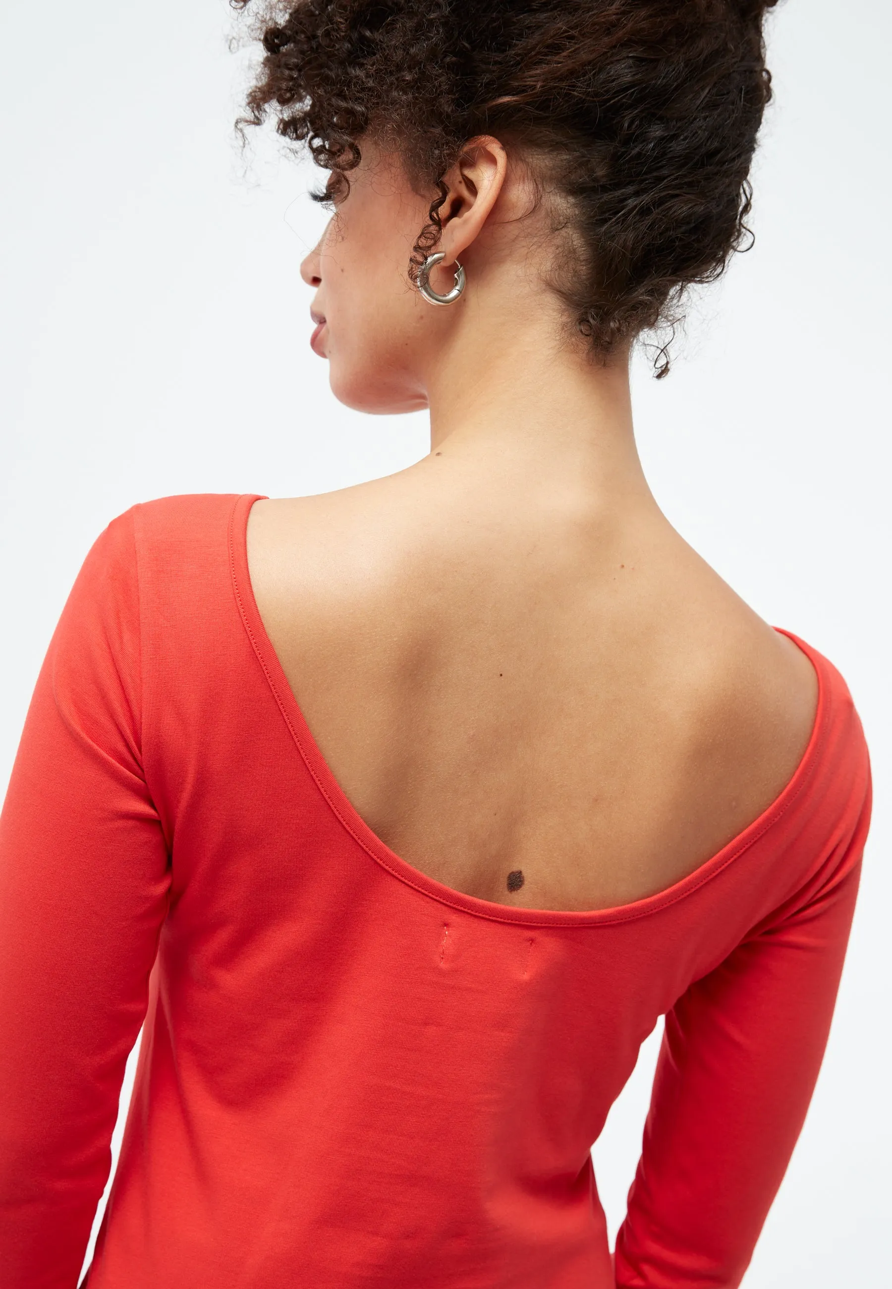GBMIMI longsleeve made from organic cotton with a low-cut back - Tomato Red Givn Berlin