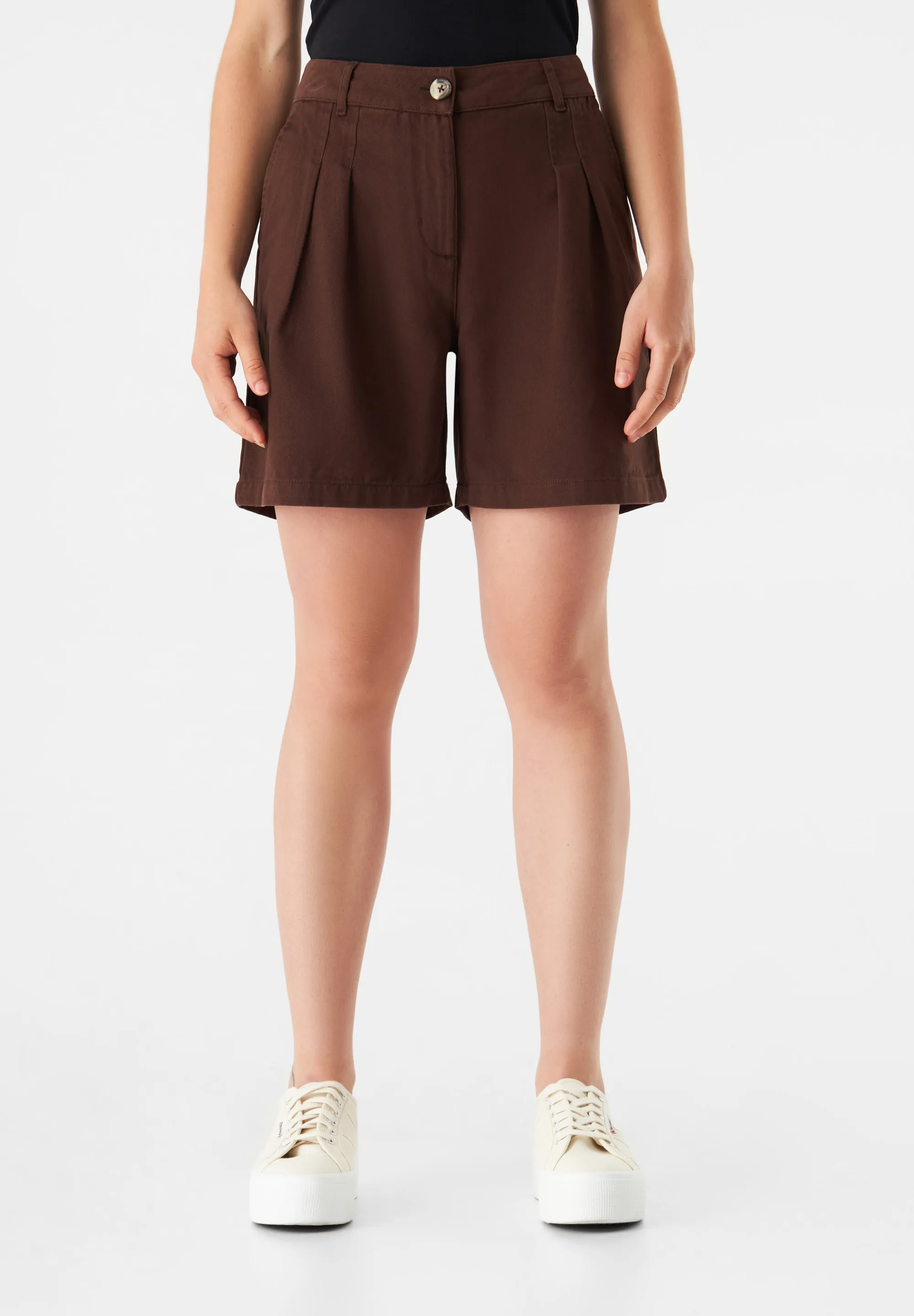 GBOLENKA Organic Cotton Shorts With Pleats - Sepia Brown Givn Berlin