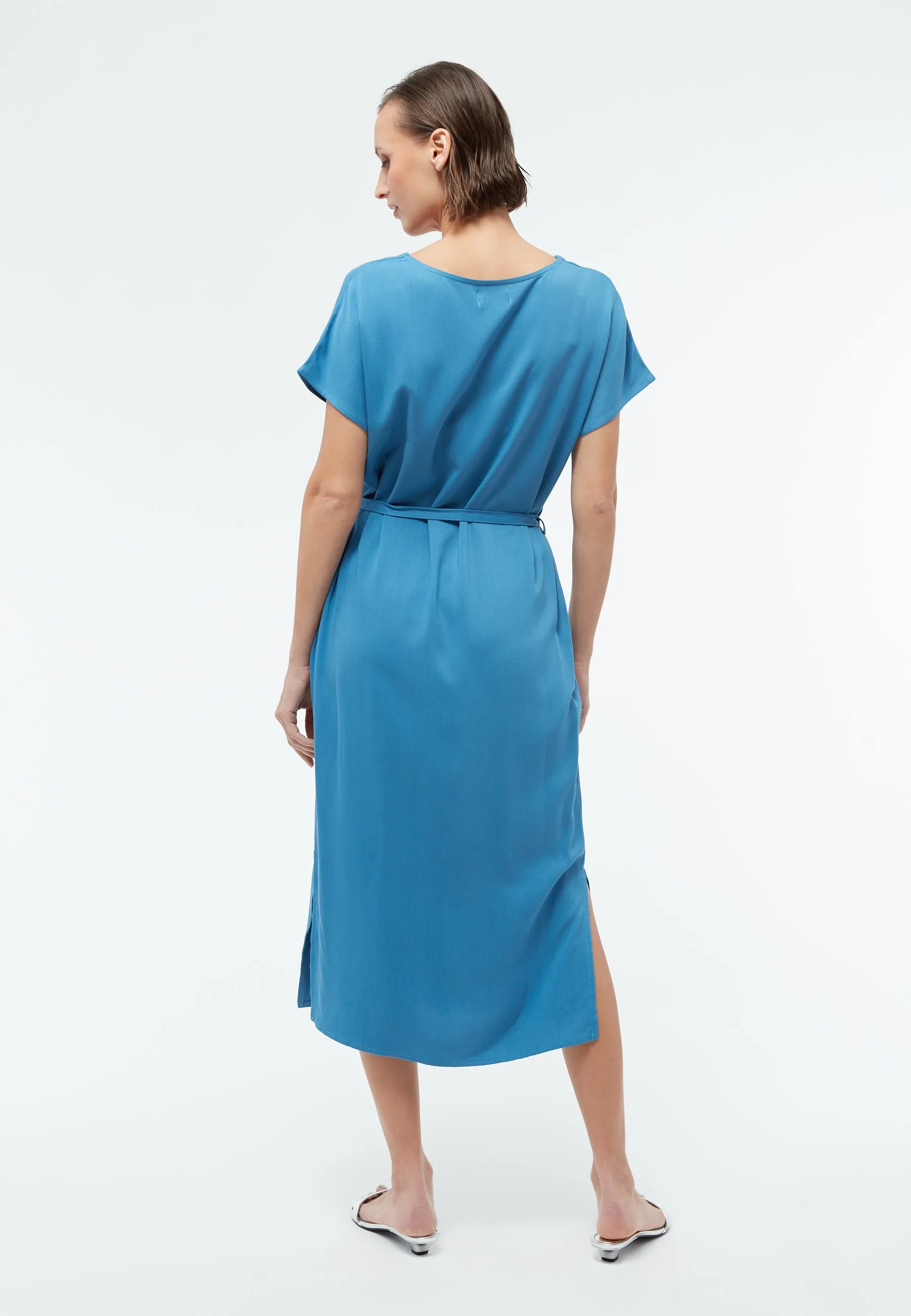 GBPHILINE midi dress from LENZING™ ECOVERO™ with tie belt - Gentle Blue Givn Berlin