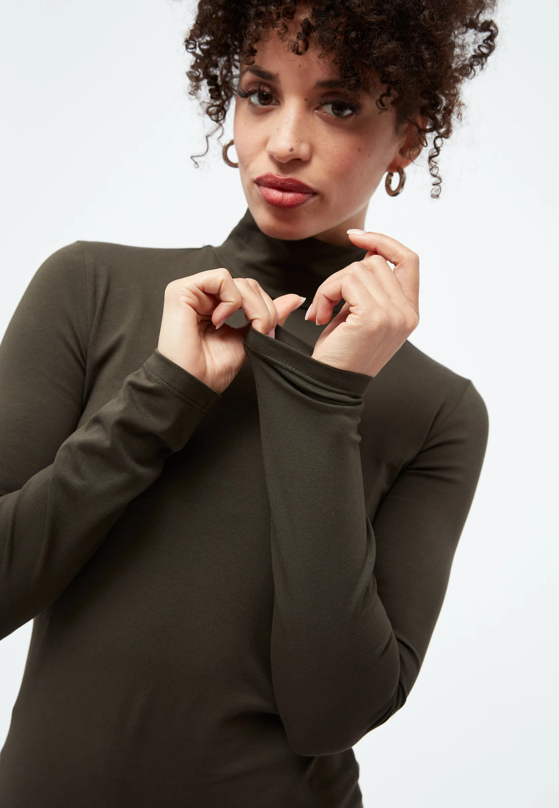 GBVIDA organic cotton longsleeve with turtleneck - Dark Olive Givn Berlin