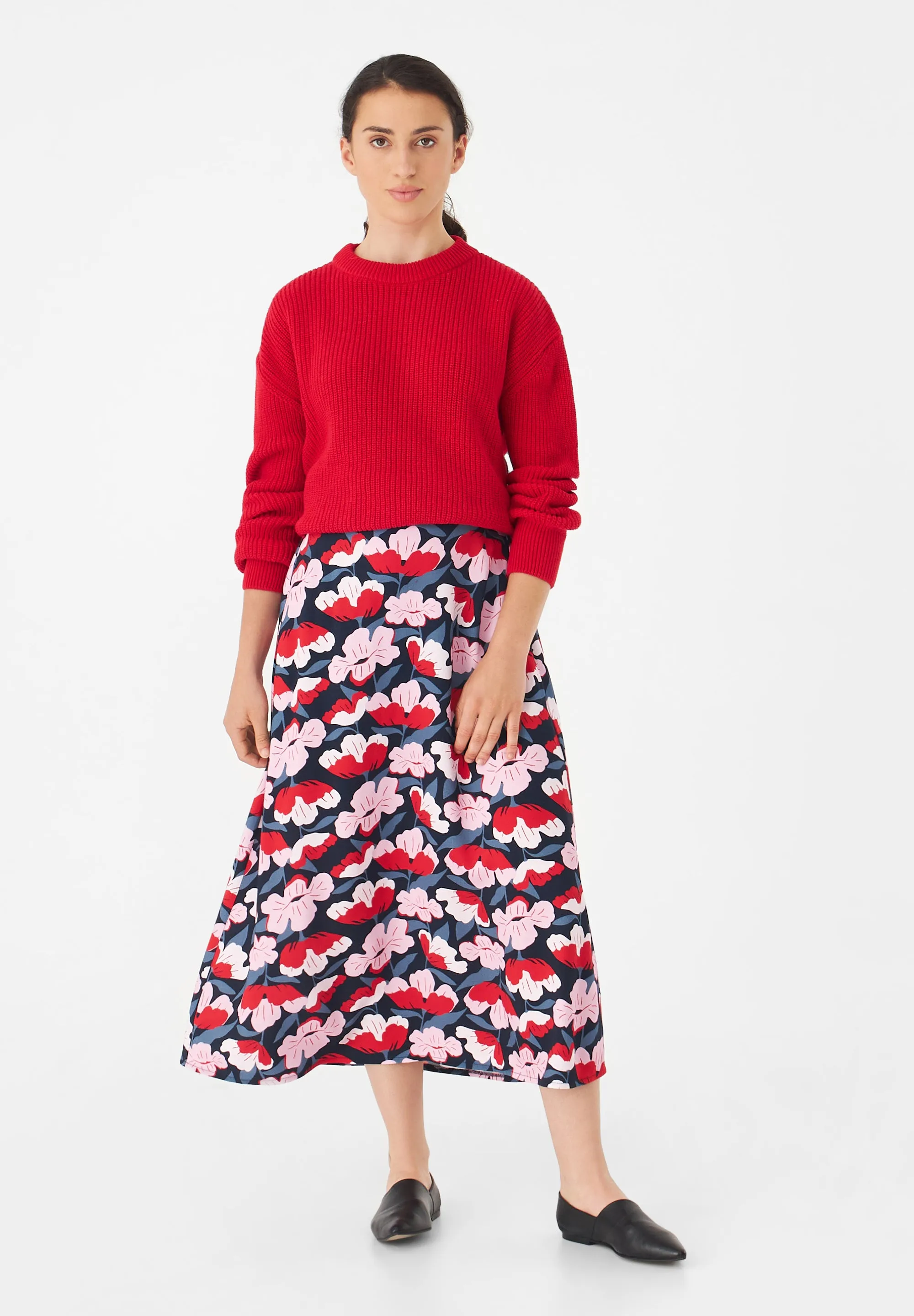 Knitted Sweater GBARIA Loose Fit Made From Organic Cotton - Strawberry Givn Berlin