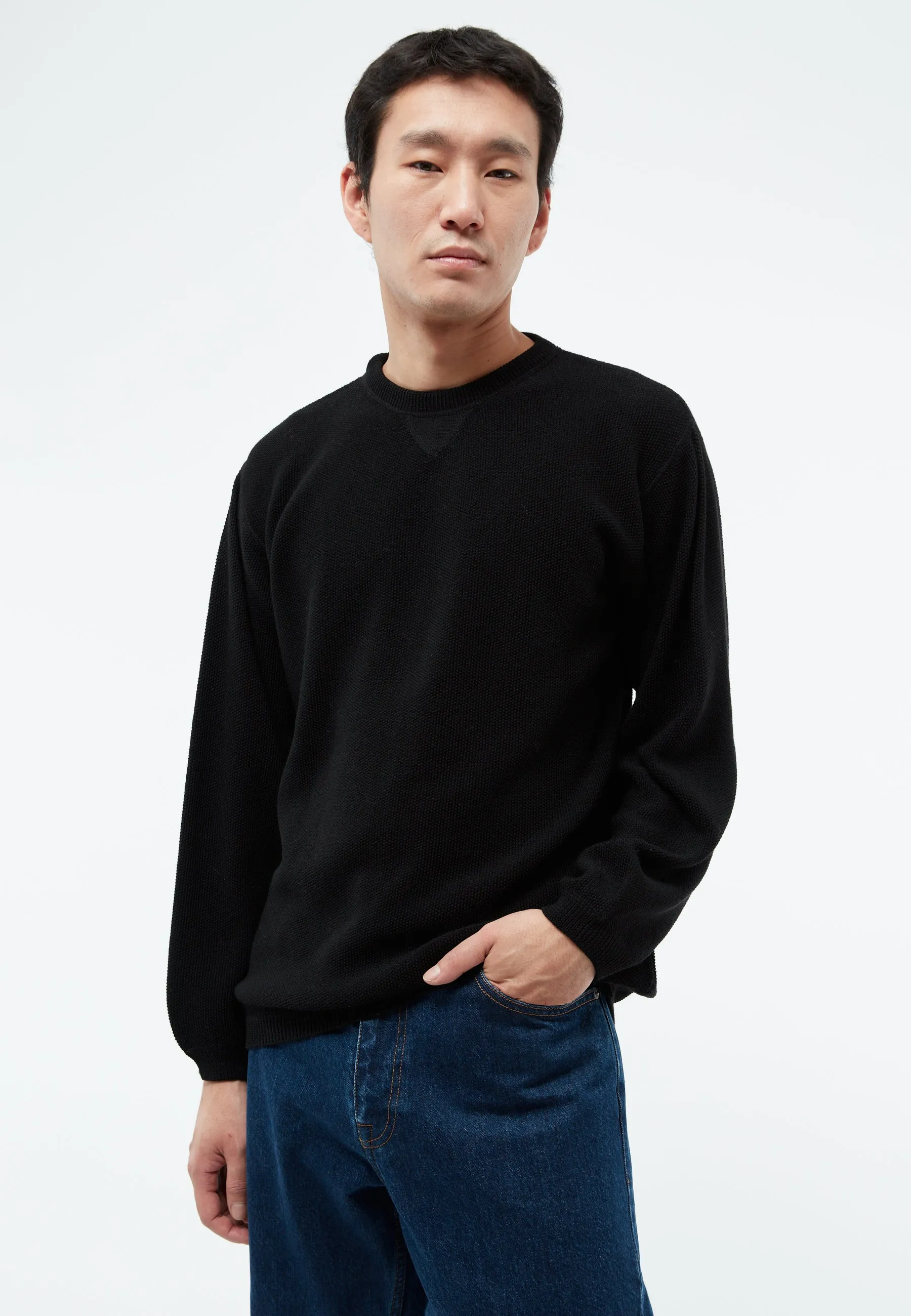 Knitted sweater GBCAMILLO made from certified merino wool - Black (Merino) Givn Berlin