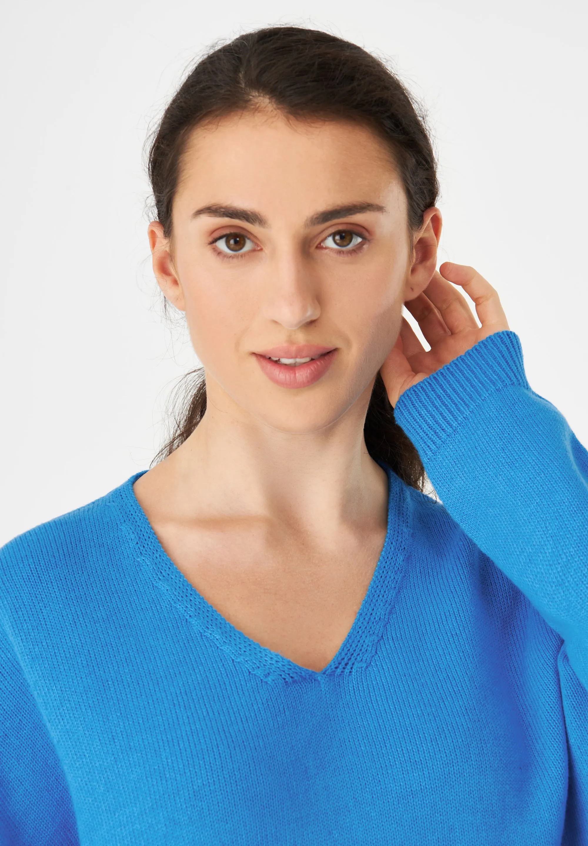 Knitted Sweater GBLINNEA Relaxed Fit Made From Organic Cotton - French Blue Givn Berlin