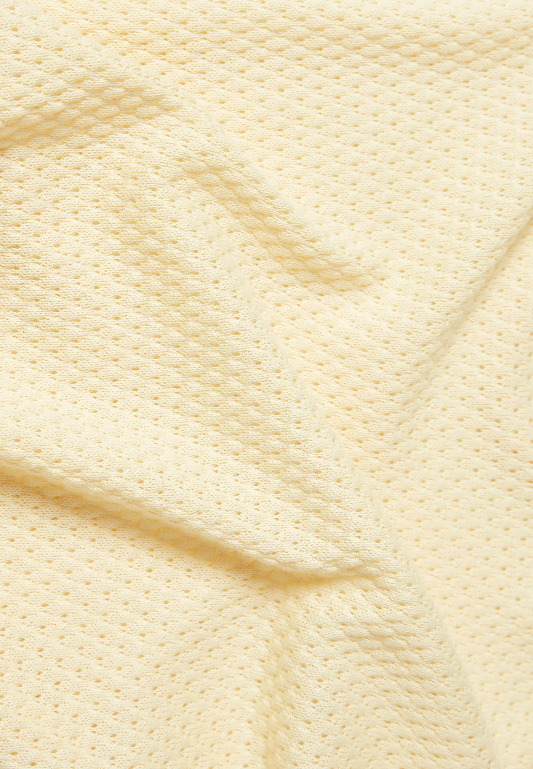 Knitted top GBSHIRLEY cropped made of organic cotton in jacquard pattern - Creamy Yellow (Jacquard) Givn Berlin
