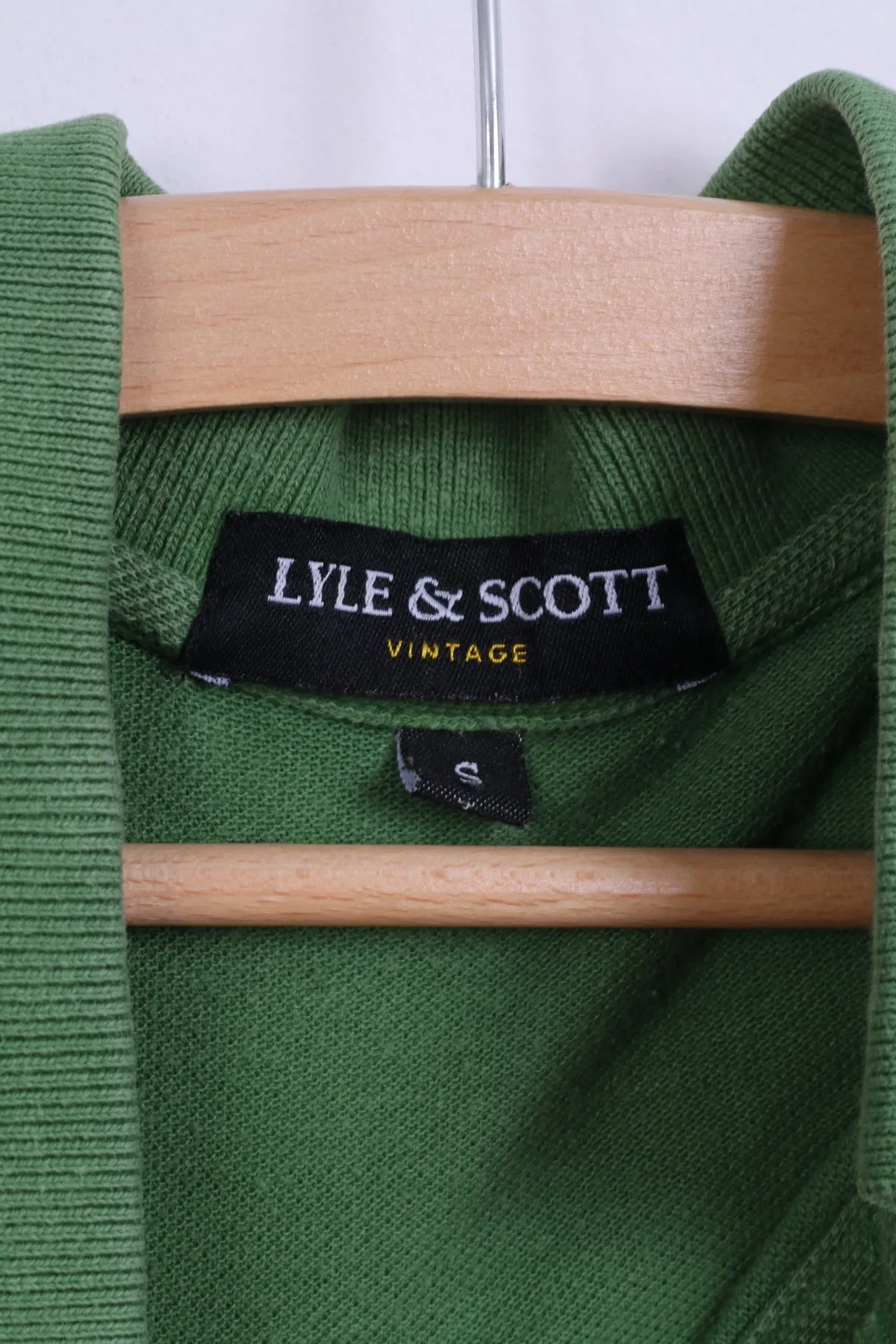Lyle & Scott Vintage Mens S (XS) Polo Shirt Green Cotton Detailed Buttons