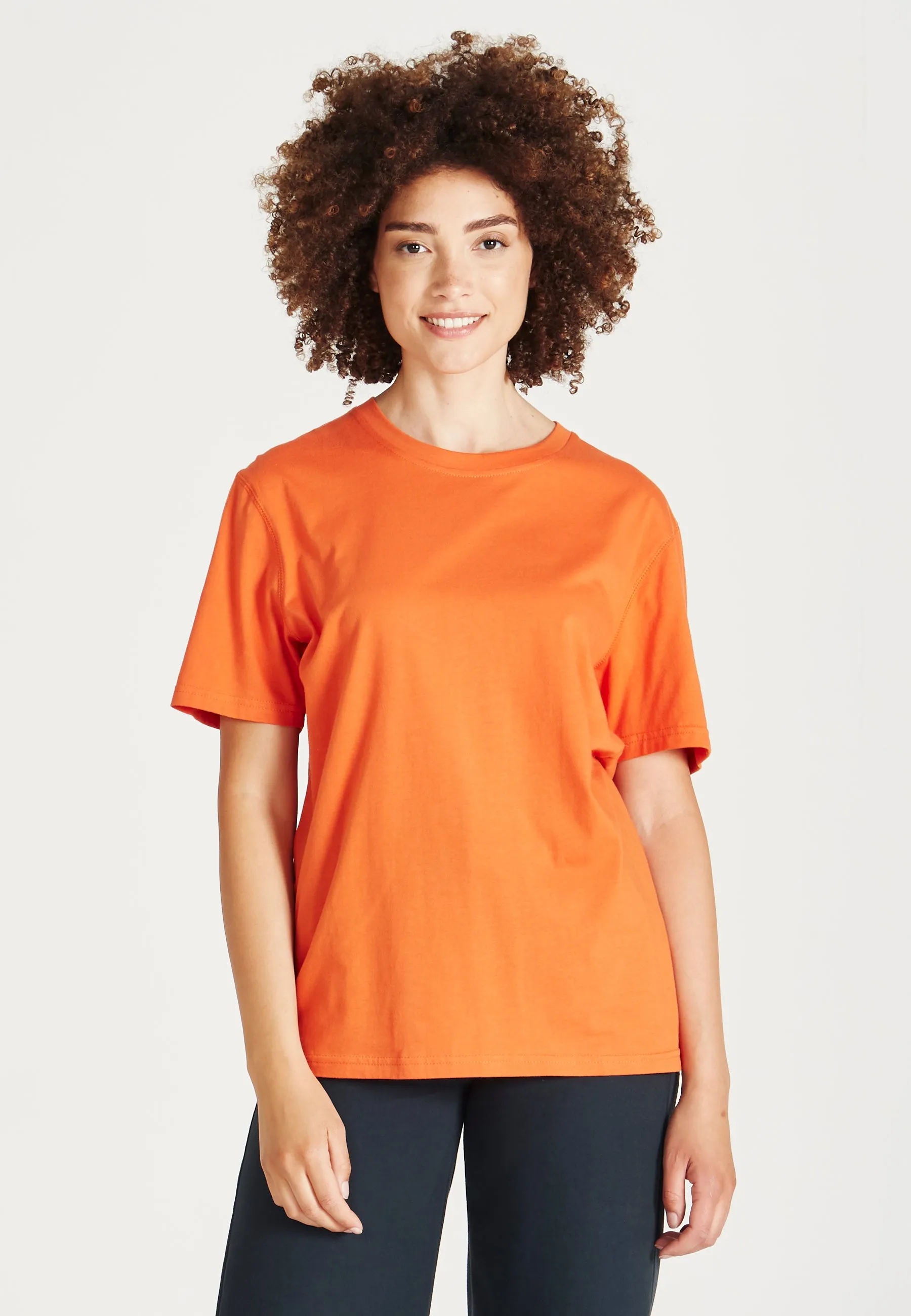 MIRA organic cotton T-shirt - Koi Orange Givn Berlin