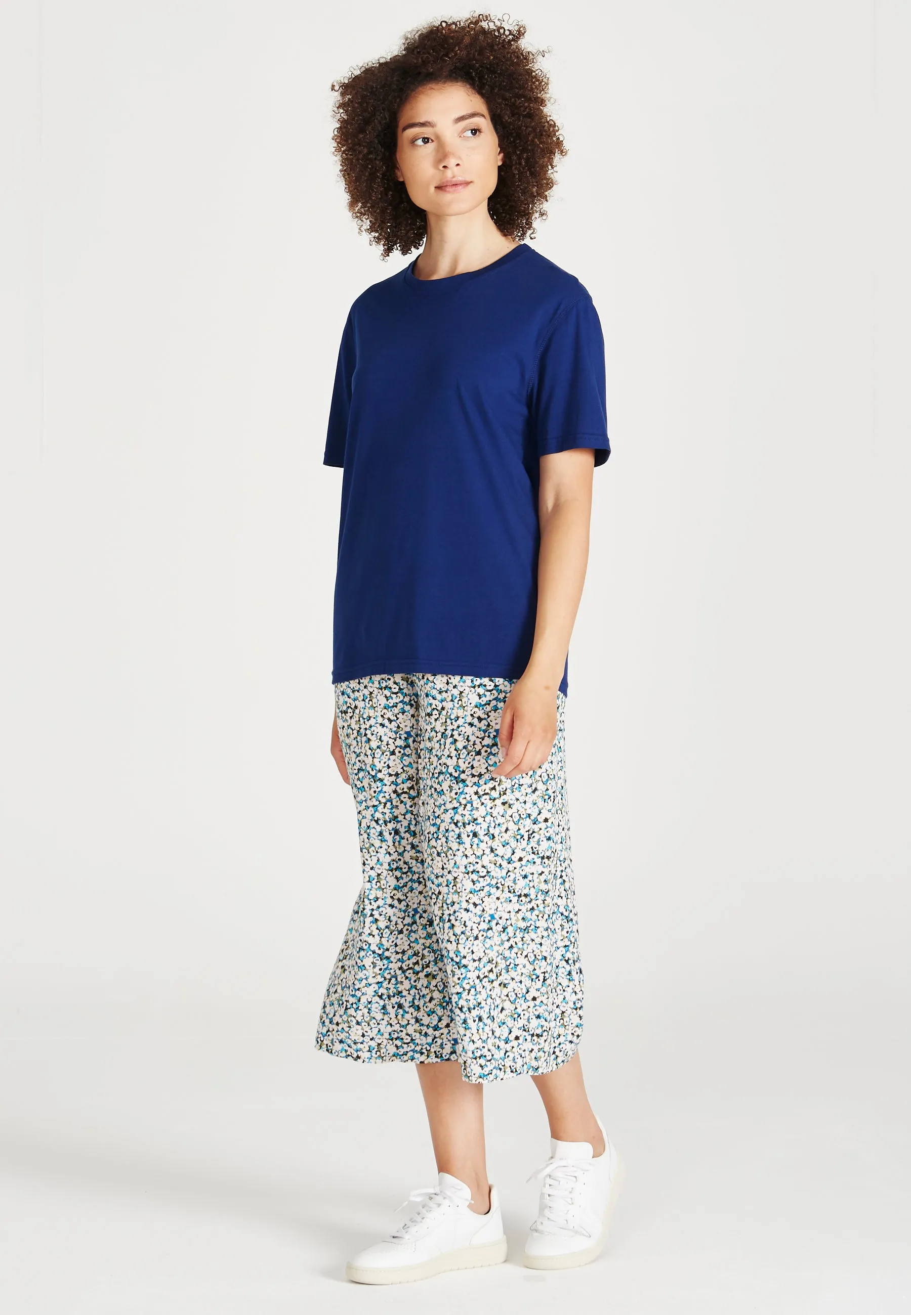 MIRA organic cotton T-shirt - Navy Blue Givn Berlin