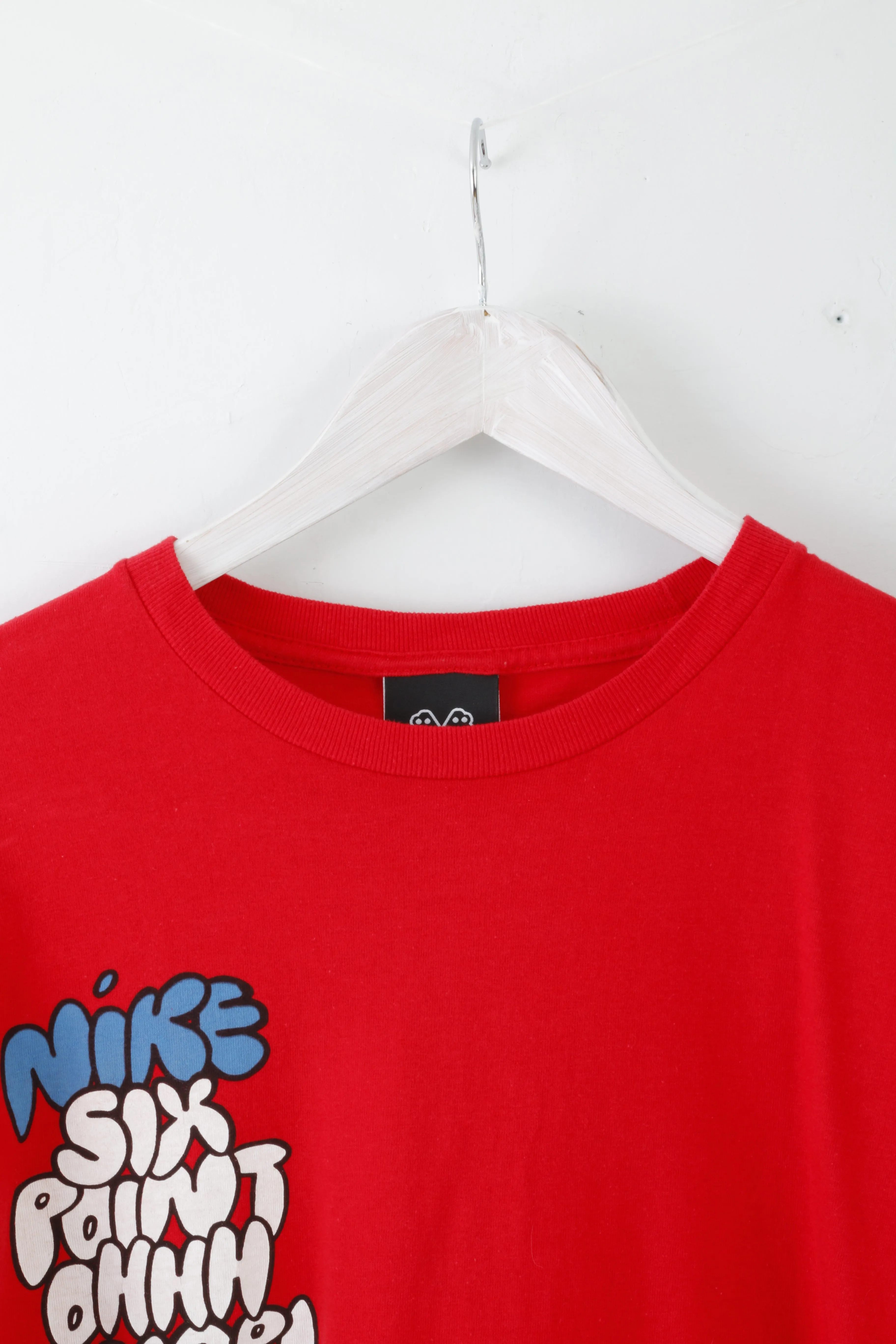 Nike Mens M T-Shirt Red Cotton 6.0 Six Point Graphic Crew Neck Top