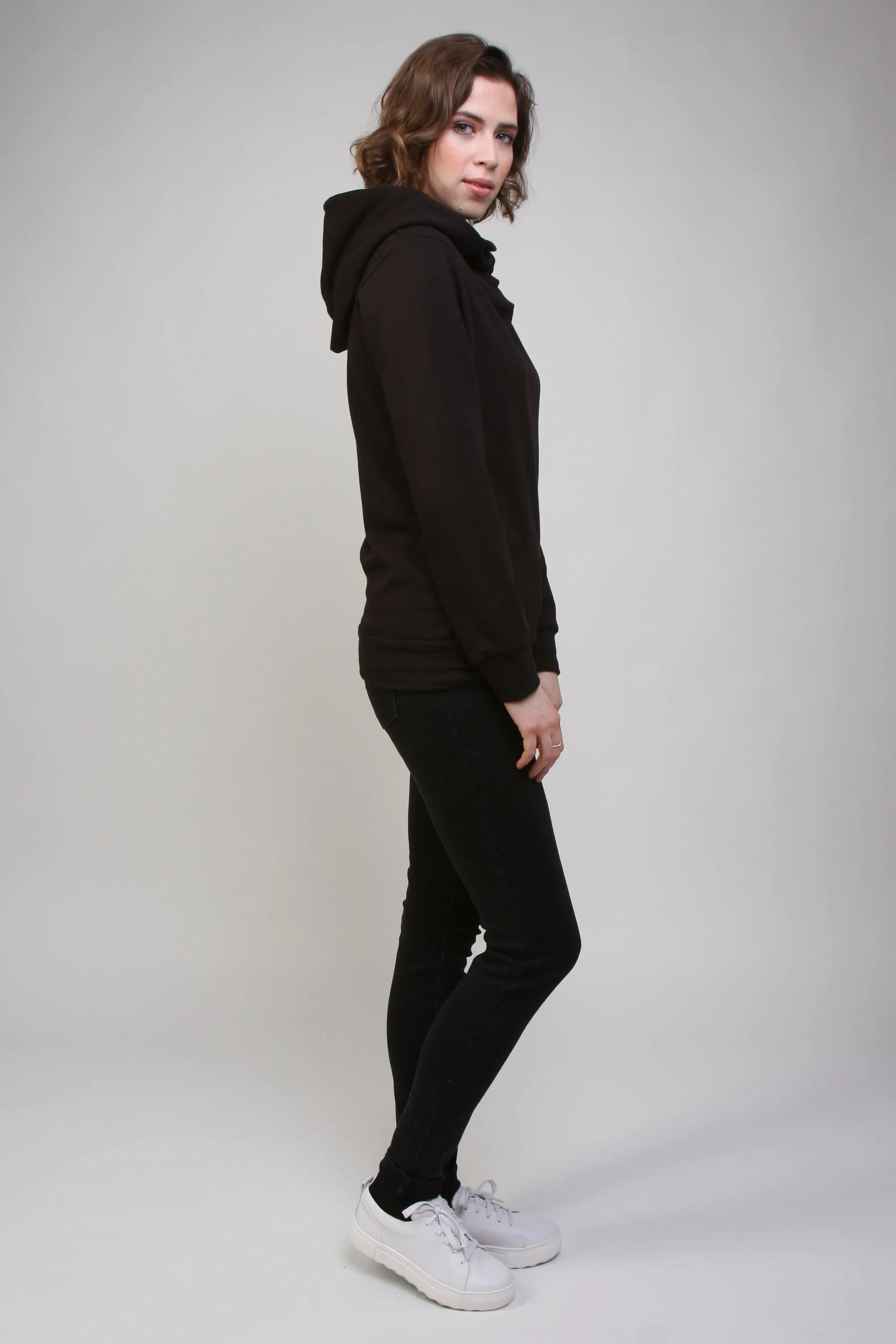 Organic Cotton Hoodie SAYO - Black Givn Berlin