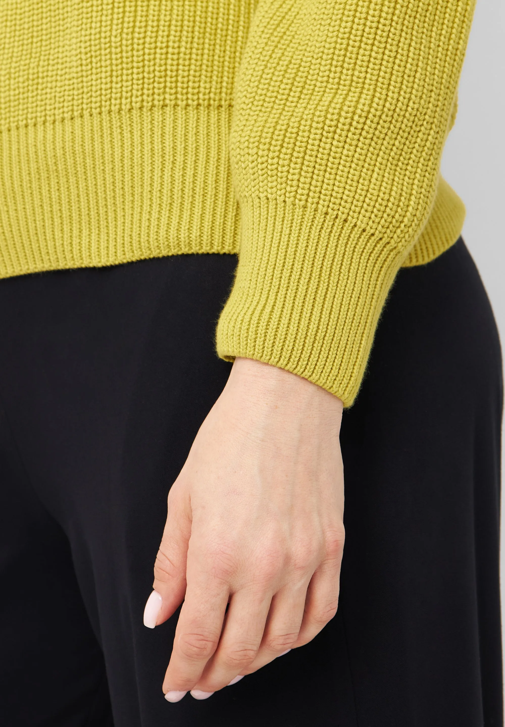 Organic Cotton Knit Sweater ARIA - Dusty Lime Givn Berlin
