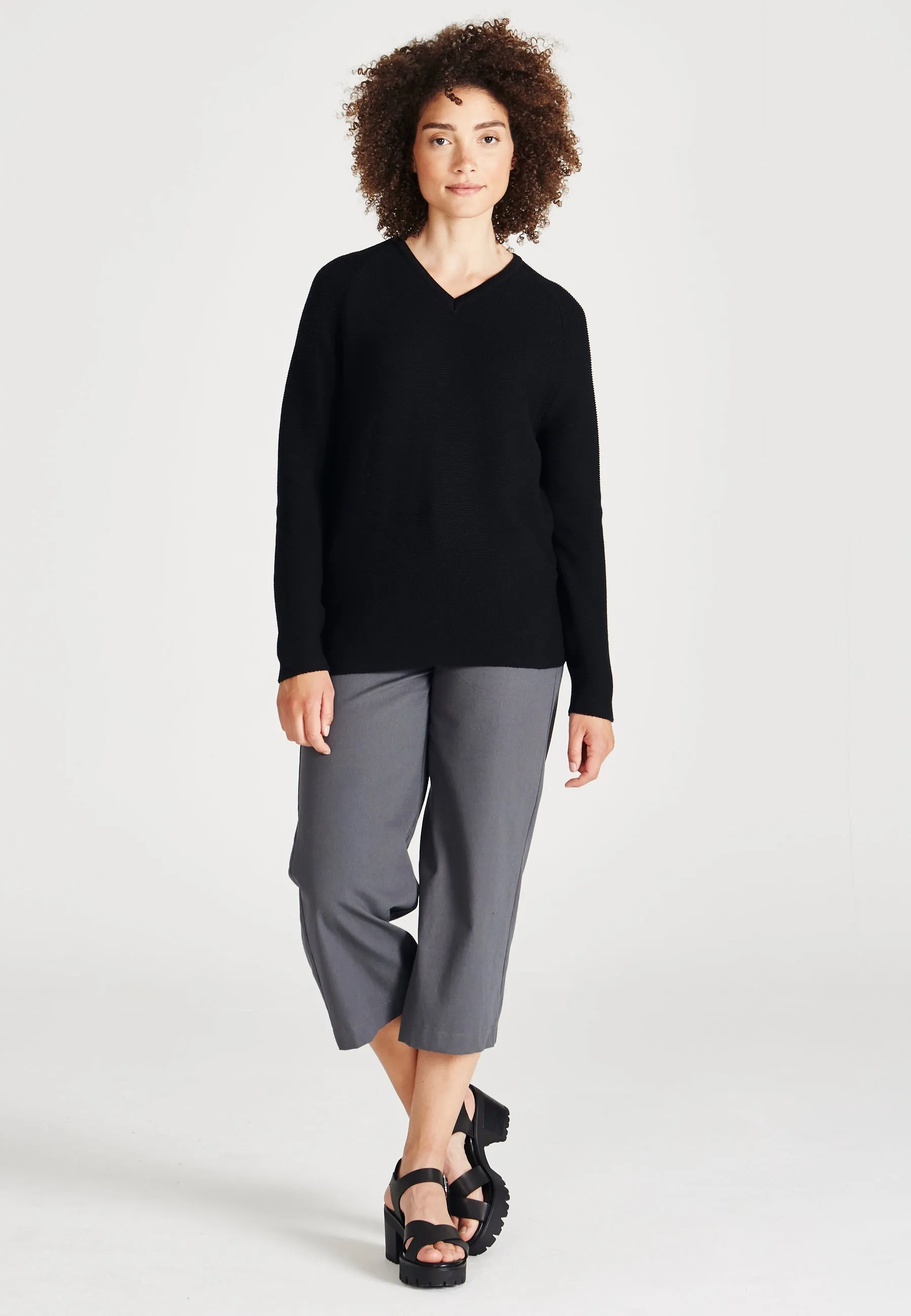 Organic Cotton Knit Sweater CHELSEA - Black Givn Berlin