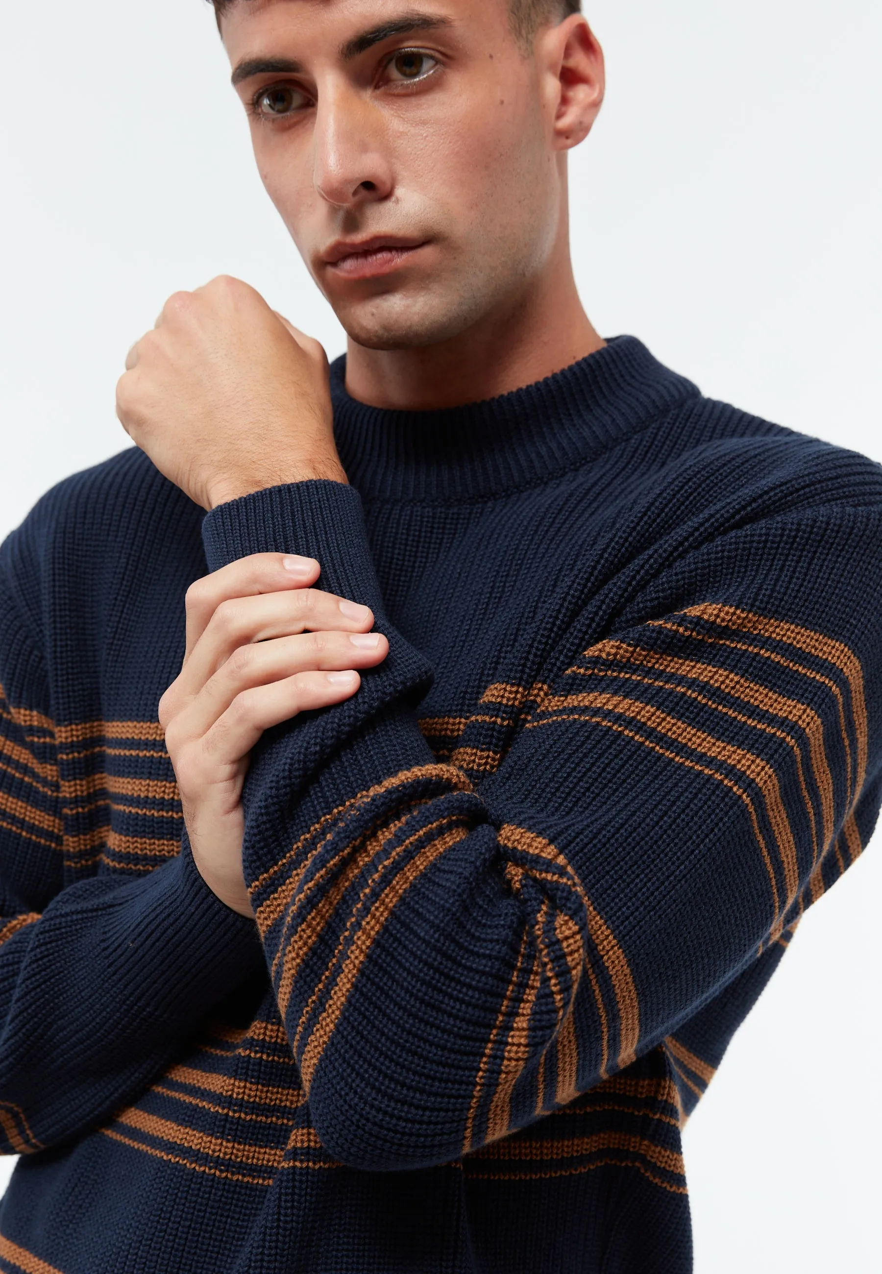 Organic Cotton Knit Sweater KAY - Midnight Blue / Caramel Brown (Stripes) Givn Berlin
