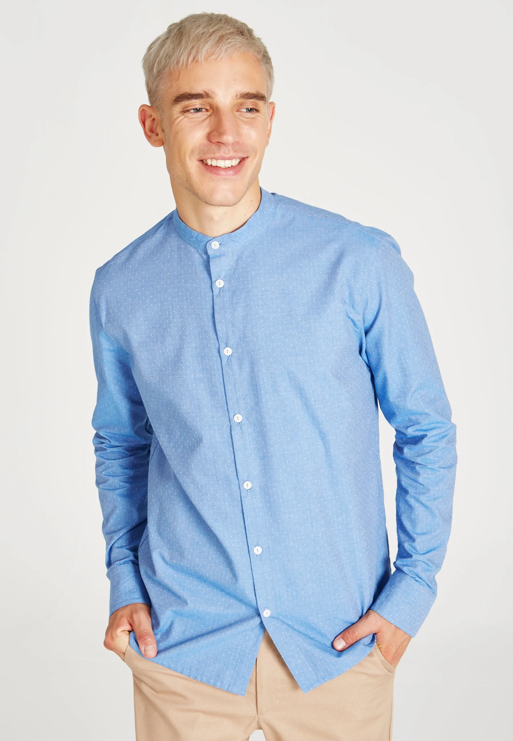 Organic Cotton Stand-Up Collar Shirt WES - Light Blue (Dots) Givn Berlin