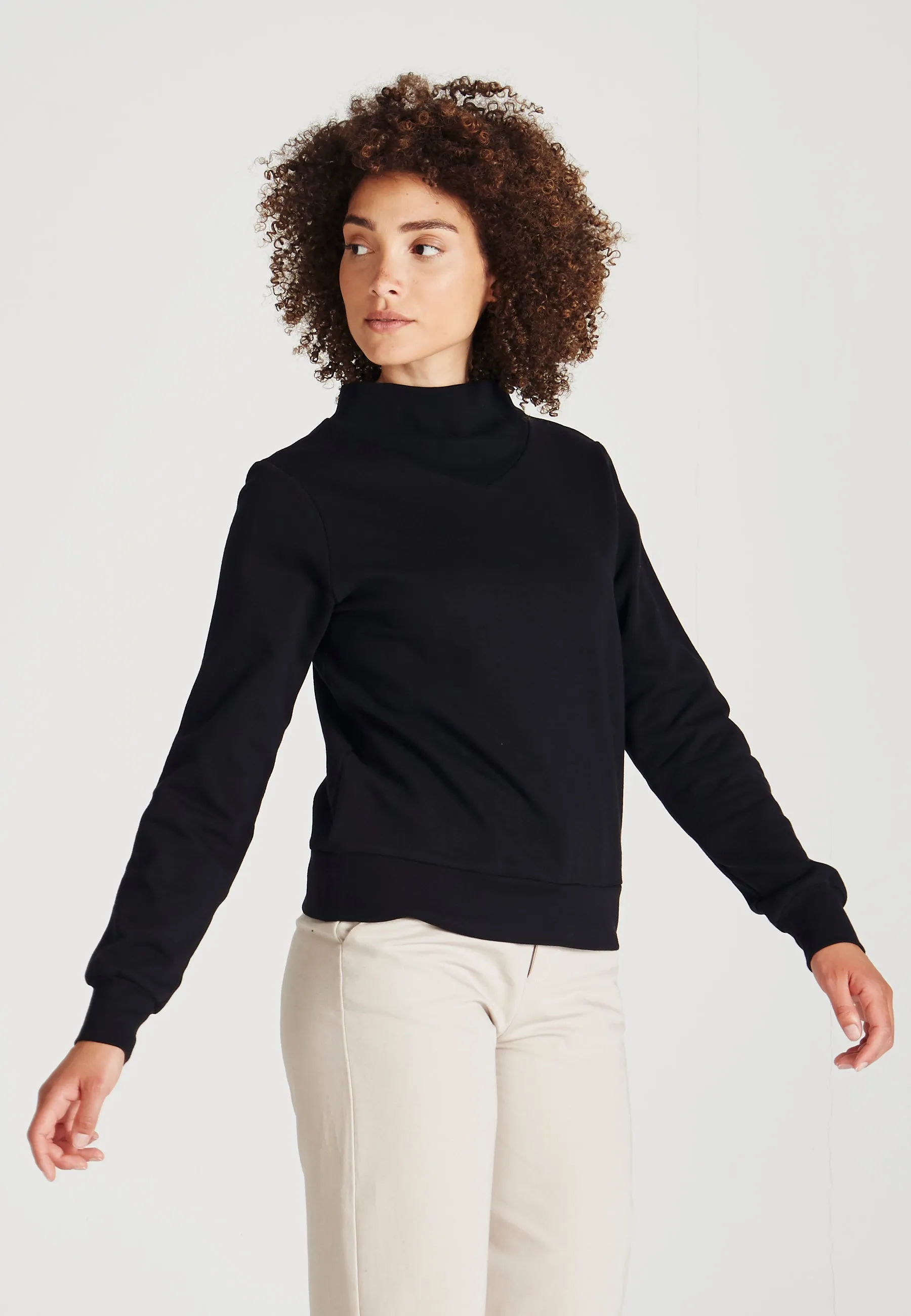 Organic Cotton Stand Up Collar Sweatshirt VIVIAN - Black Givn Berlin