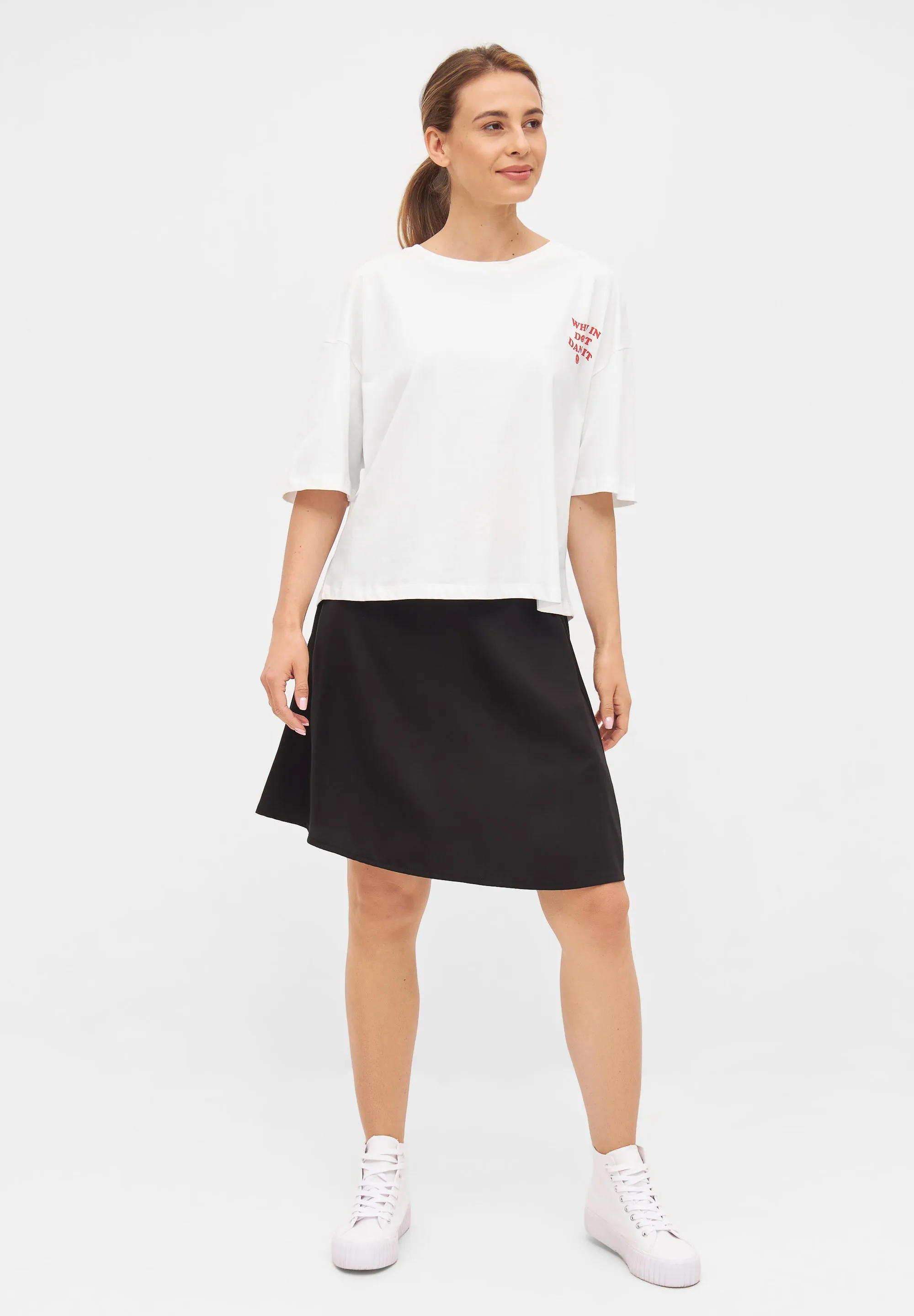 Organic Cotton T-Shirt JOLINA (Dance) - White Givn Berlin