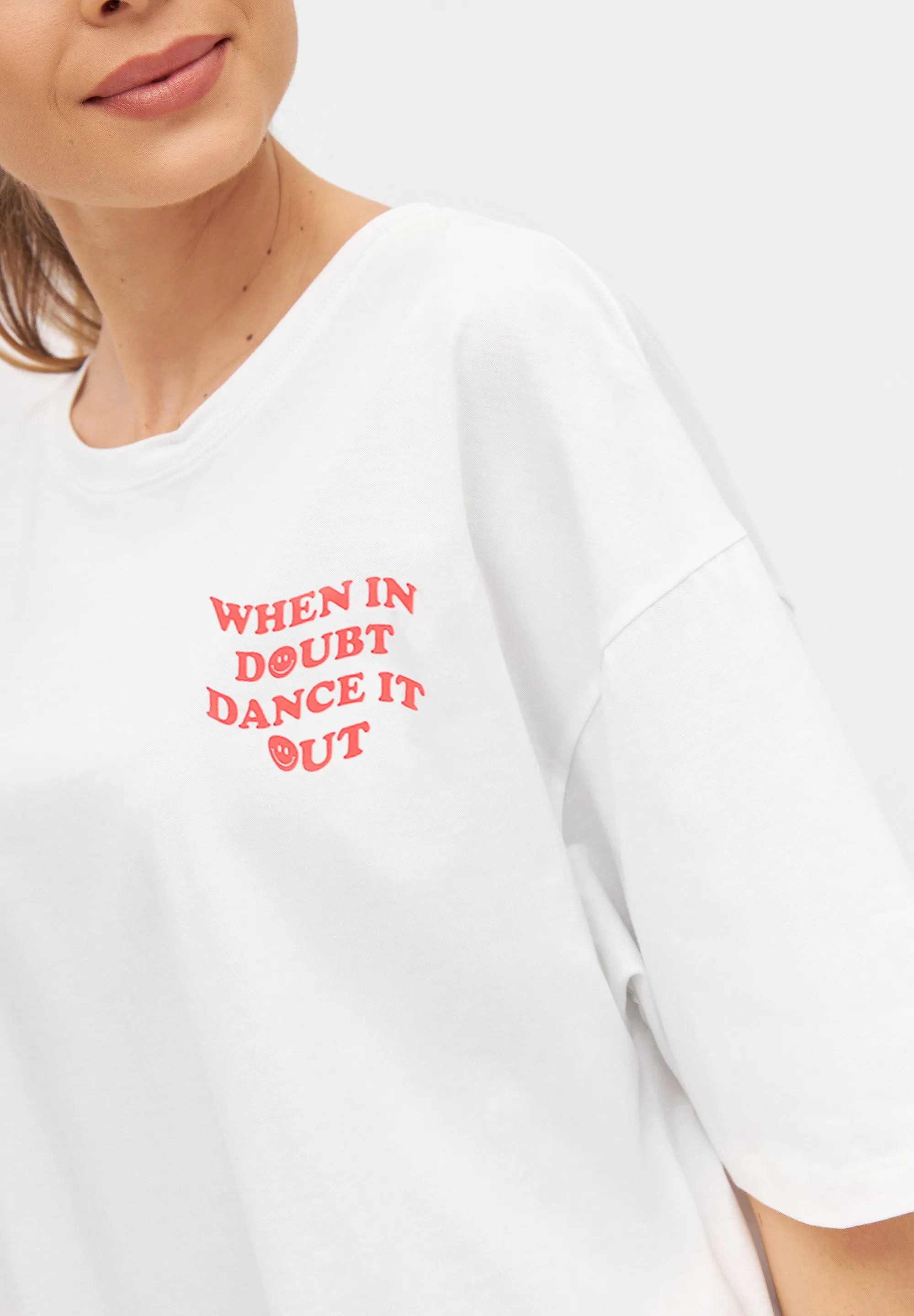 Organic Cotton T-Shirt JOLINA (Dance) - White Givn Berlin