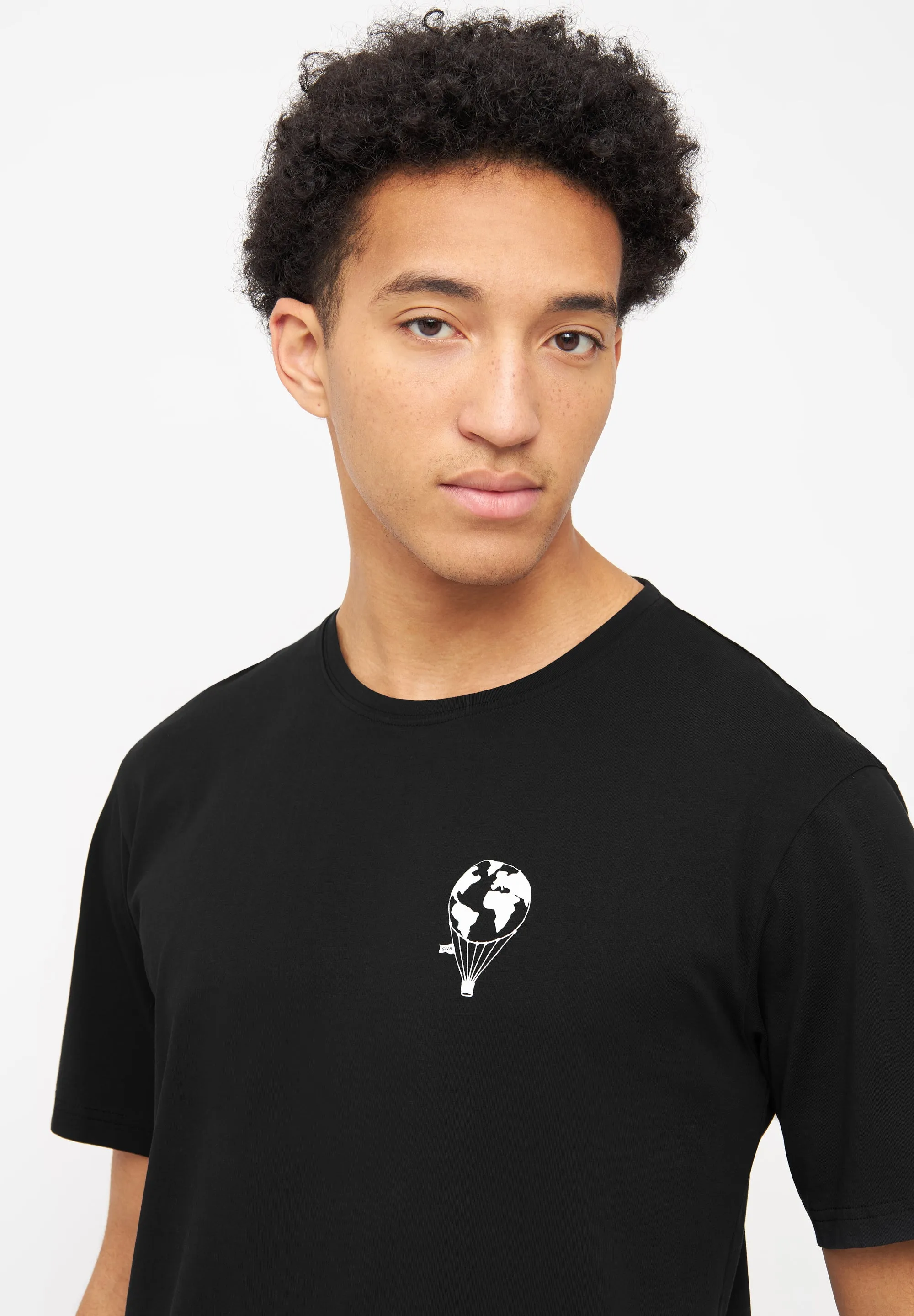Organic Cotton T-shirt LASSE (Balloon) - Black Givn Berlin