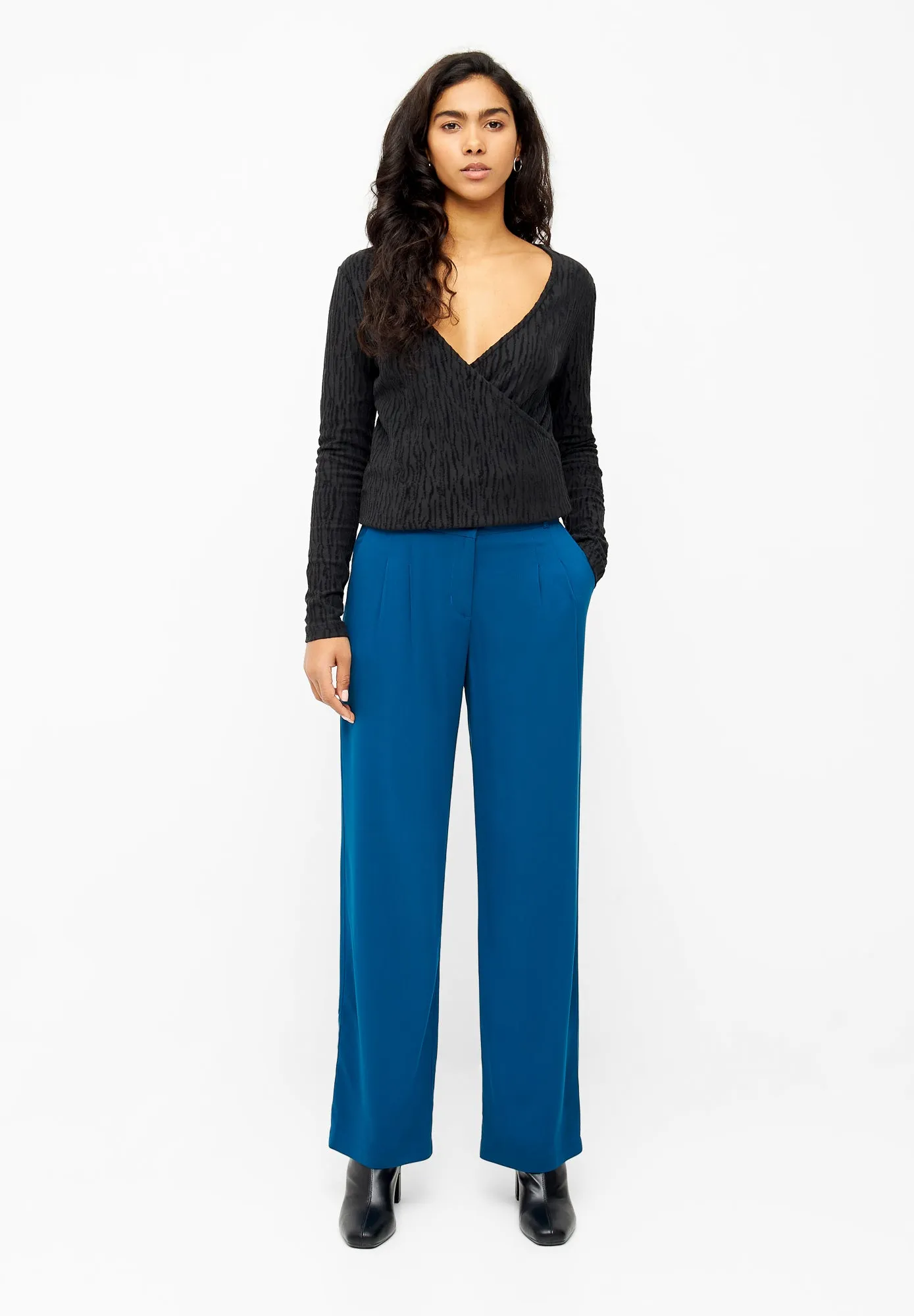 Organic Cotton Wrap Blouse CLEA - Black (Structure) Givn Berlin