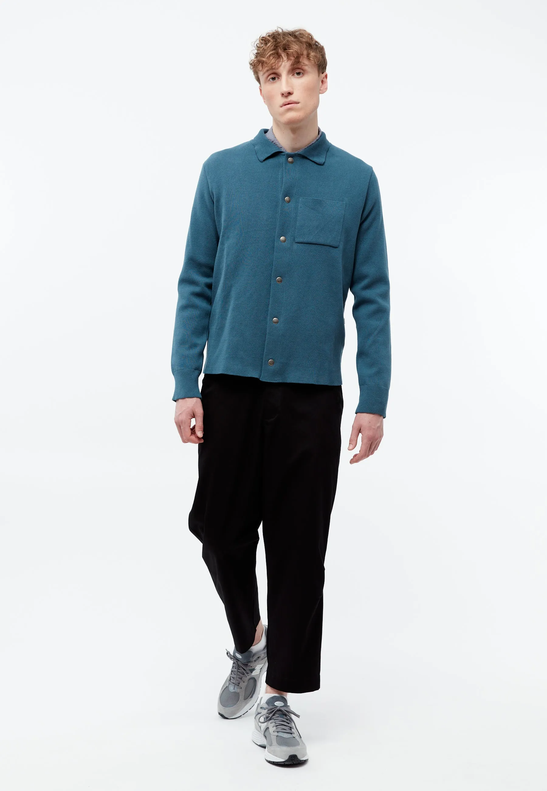 Overshirt GBCHESTER in organic cotton knit - Basalt Givn Berlin