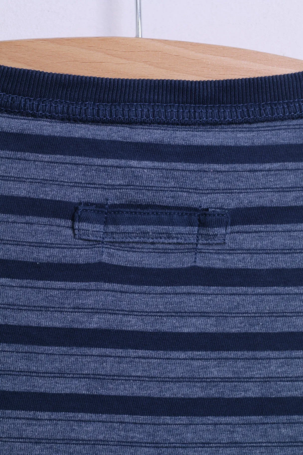 Penguin Mens XL T-Shirt Blue Cotton Crew Neck Striped Casual Soft Stretch Top