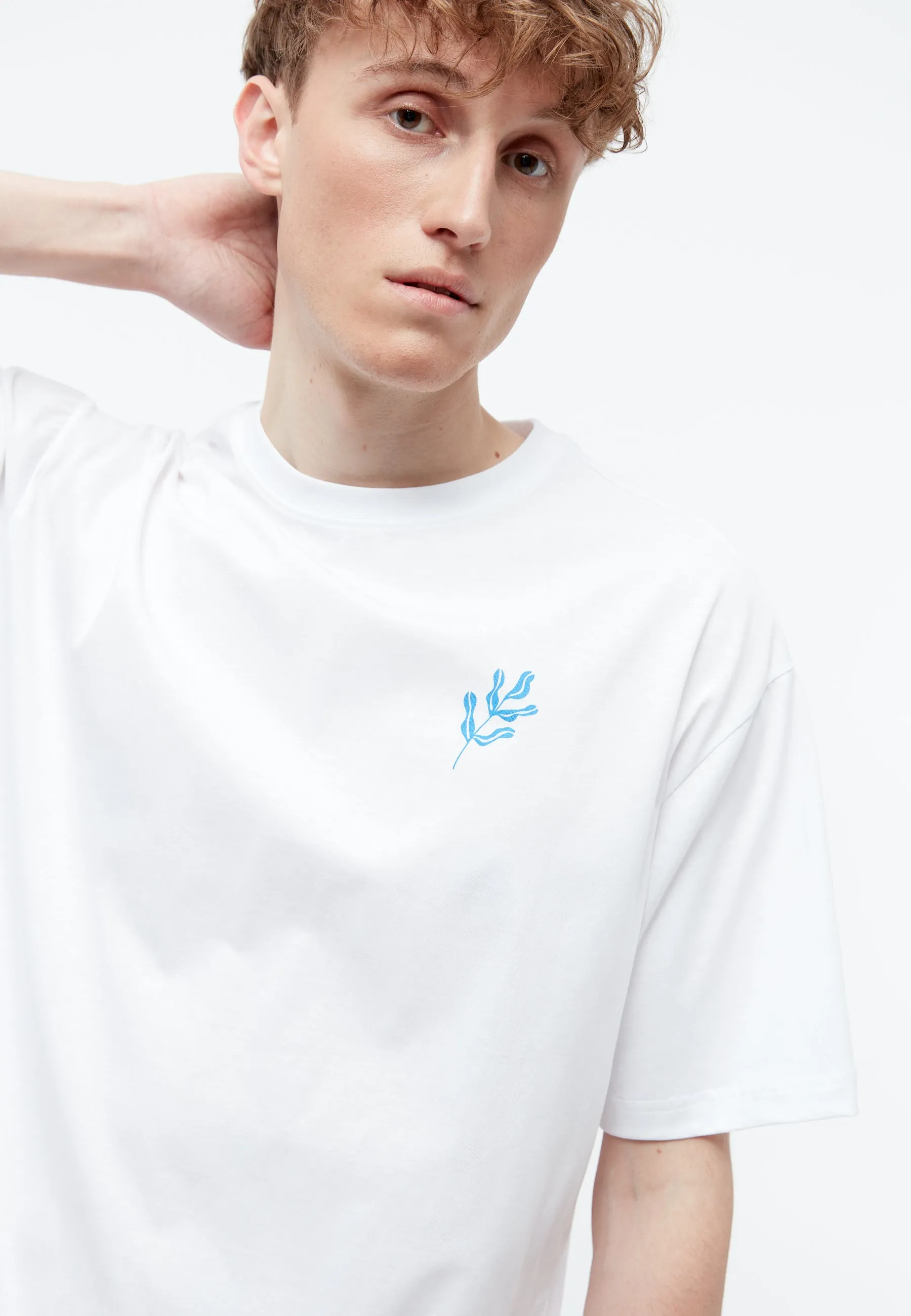 Print T-shirt GBGARY (STILL LIFE) oversize made from organic cotton - White Givn Berlin