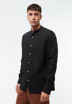 Shirt GBWES out of linen iwth stand-up collar Givn Berlin