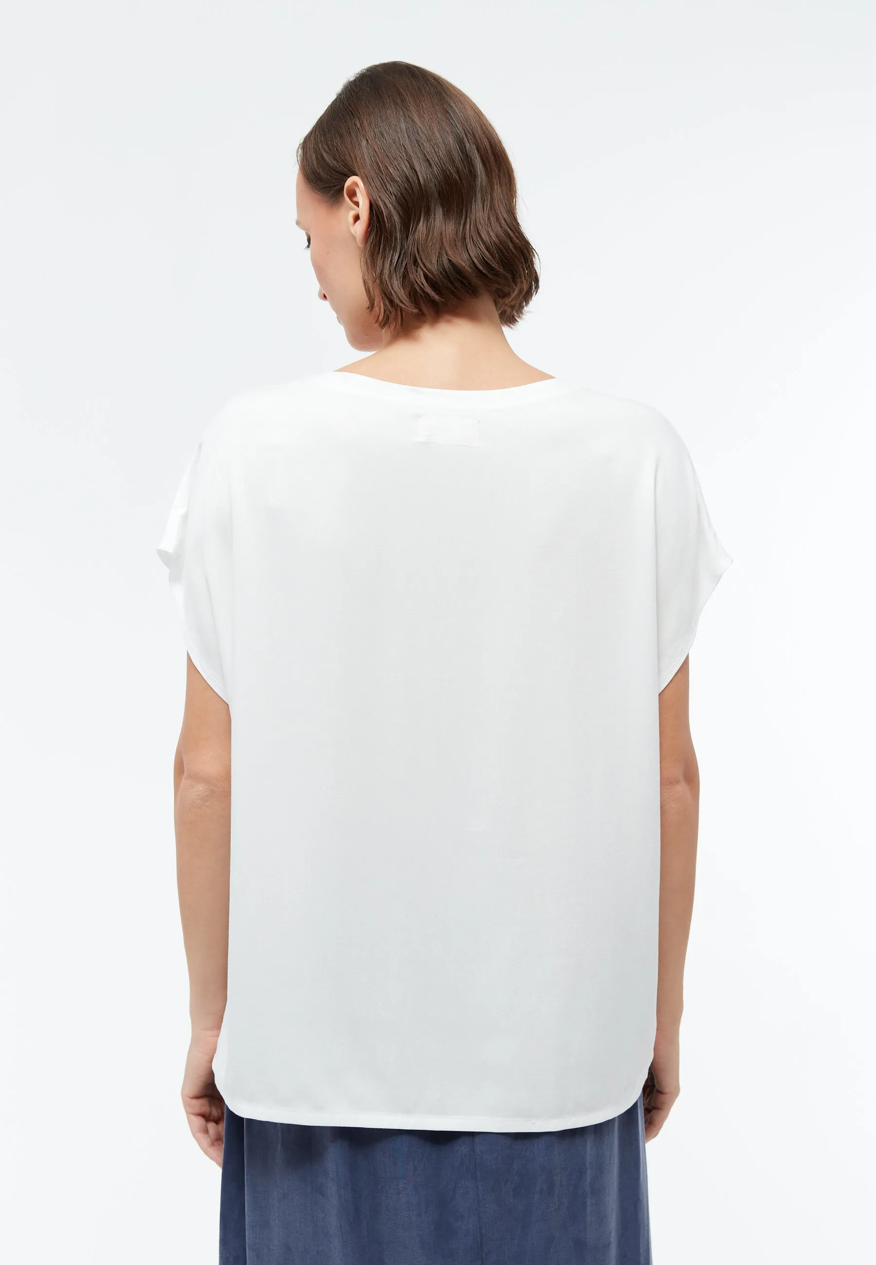Short sleeve blouse GBFENNA from LENZING™ ECOVERO™ - White Givn Berlin