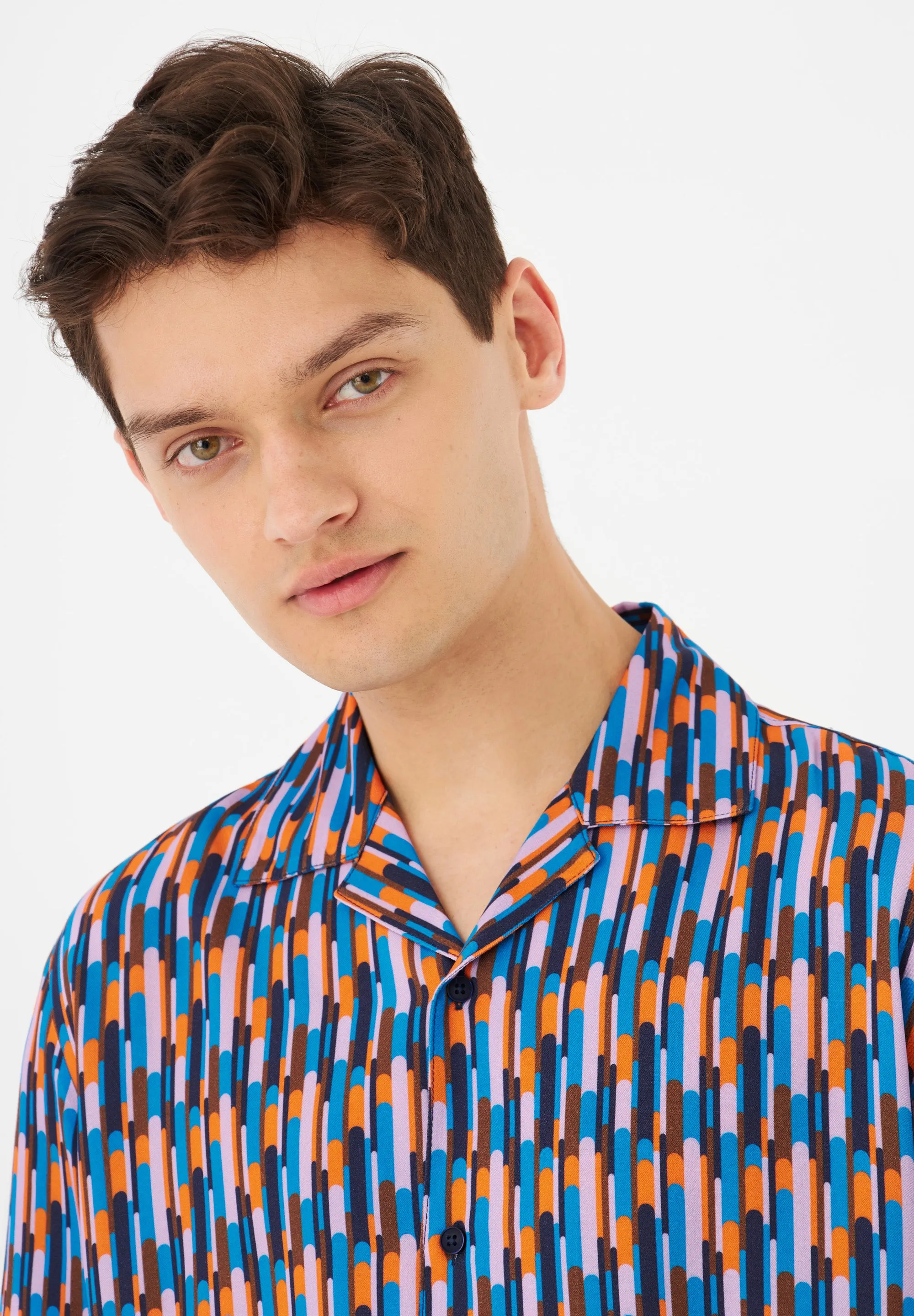 Short sleeve shirt GBLUCA from LENZING™ ECOVERO™ - Blue / Orange (Drops) Givn Berlin