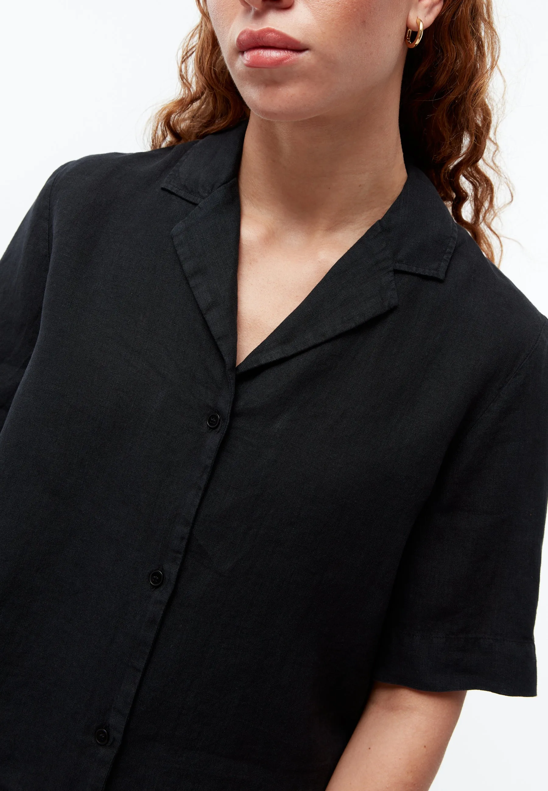 Short-sleeved blouse GBCAROL relaxed in linen - Black (Linen) Givn Berlin
