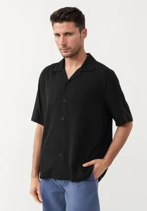 Short-sleeved shirt GBLUCA from LENZING™ ECOVERO™ - Black Givn Berlin