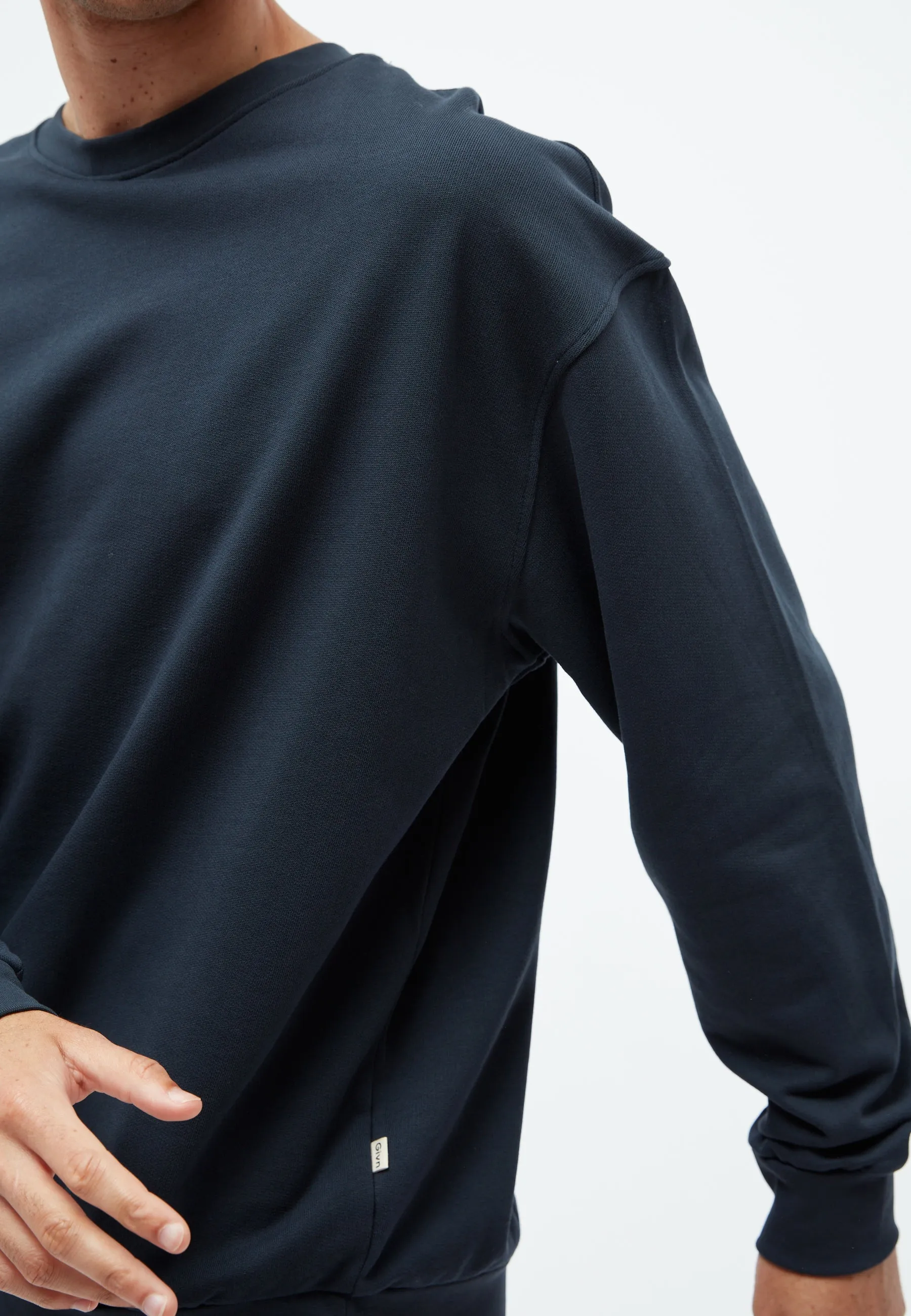 Sweater GBCEDRICO Relaxed Fit Made From Organic Cotton - Midnight Blue Givn Berlin